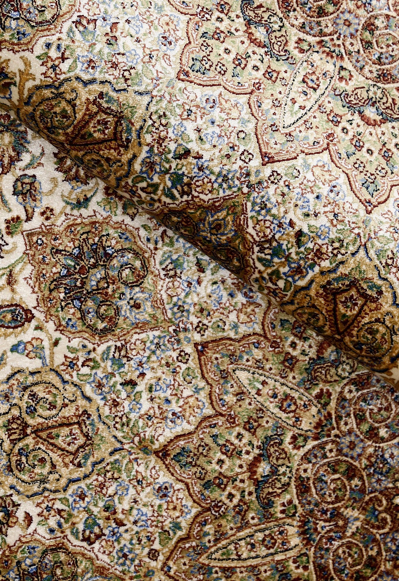 Ivory Royal Medallion Rug