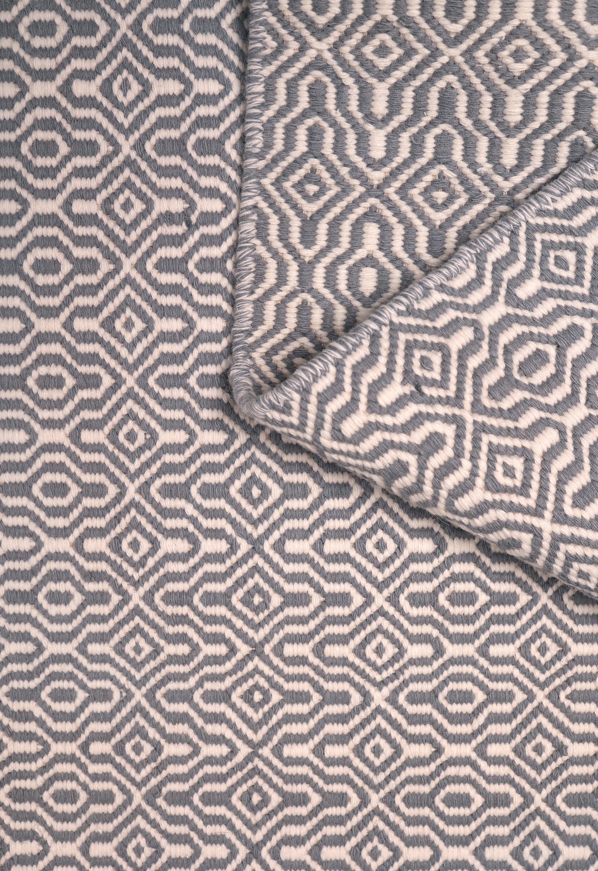 Khushi-Living-Rugs-Carpet-Durrie