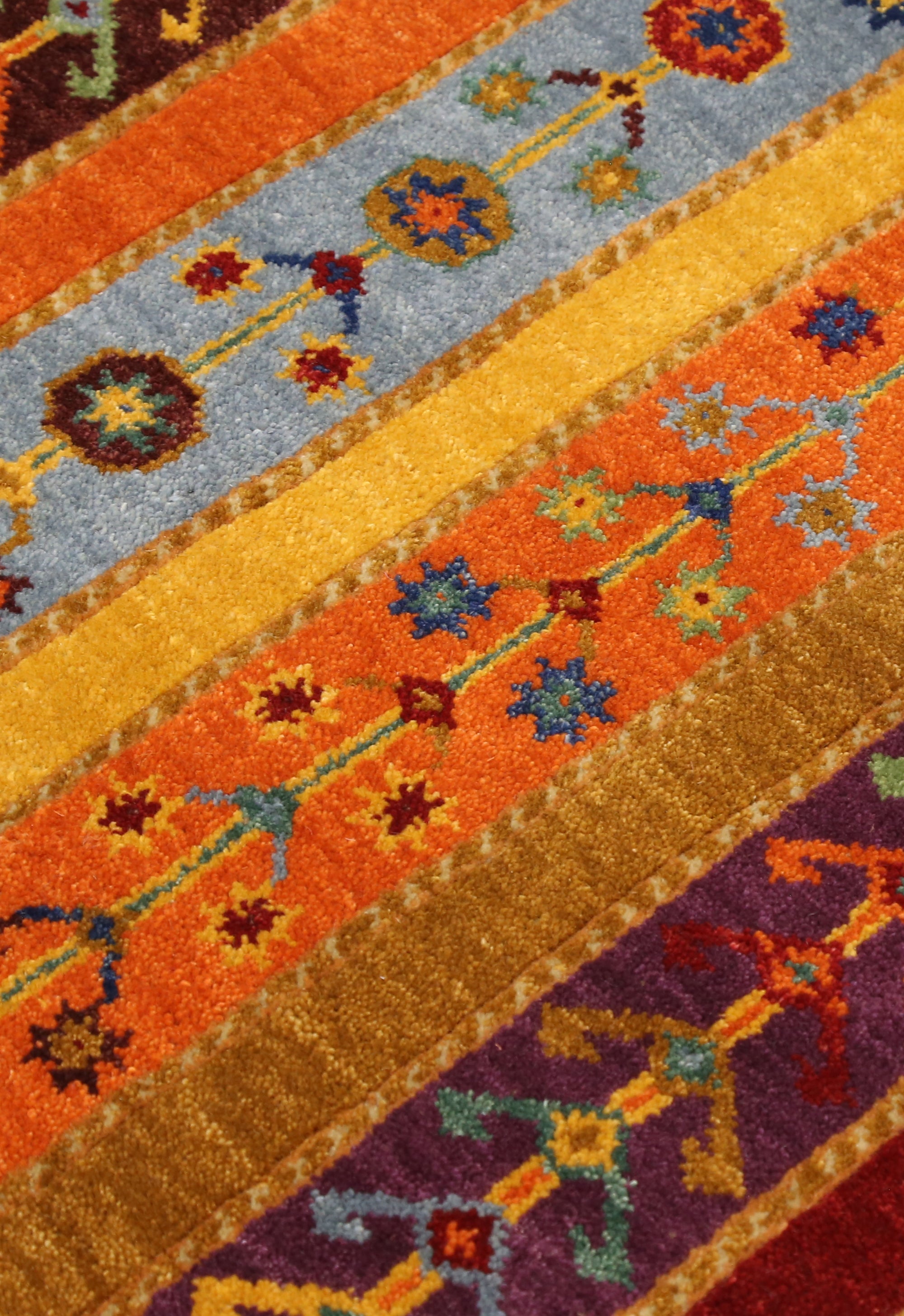Khushi-Living-Rugs-Carpet-Hand Knotted-Traditional-Sal
