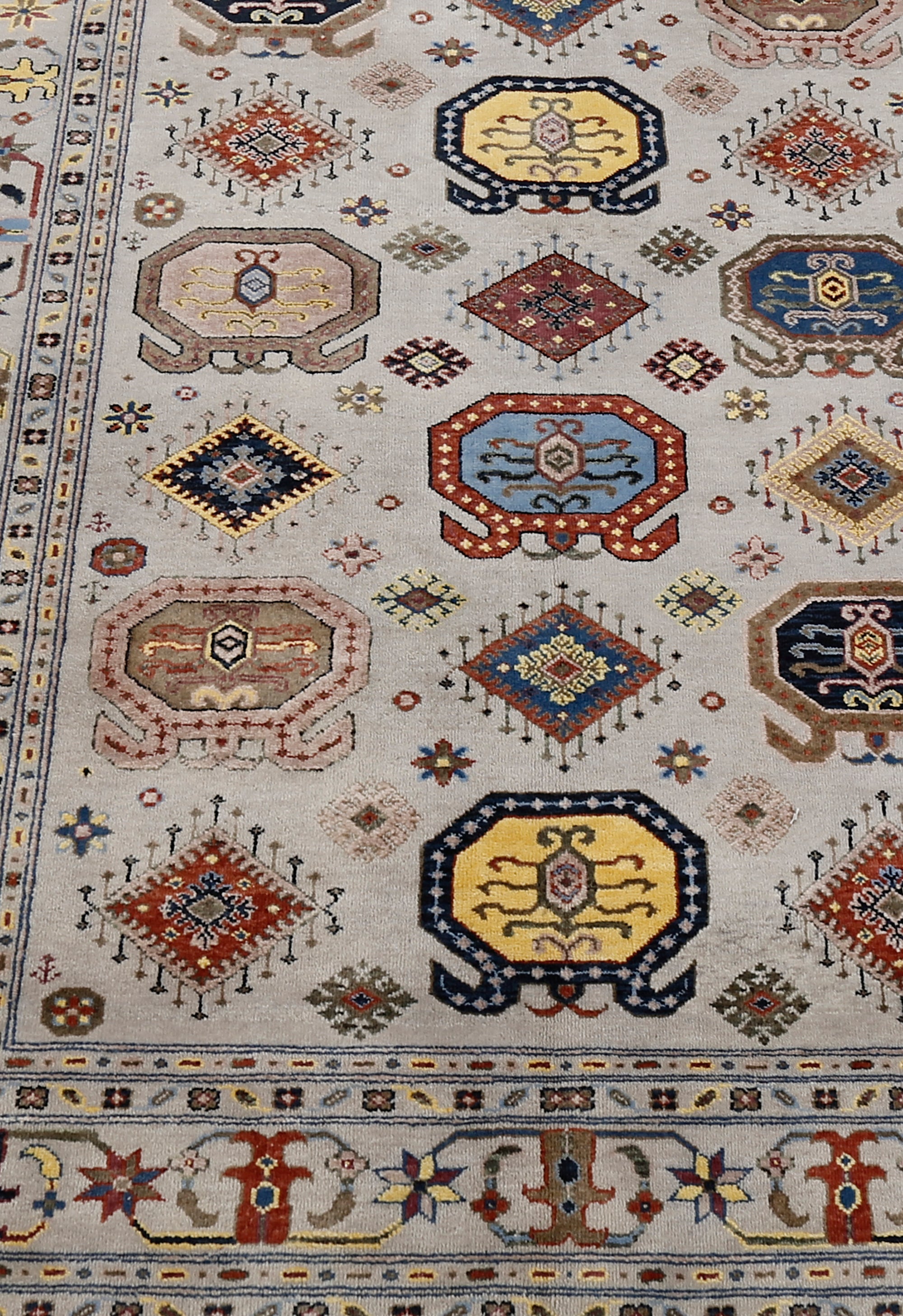 Khushi-Living-Carpet-Rugs-Hand-Knotted-Traditional