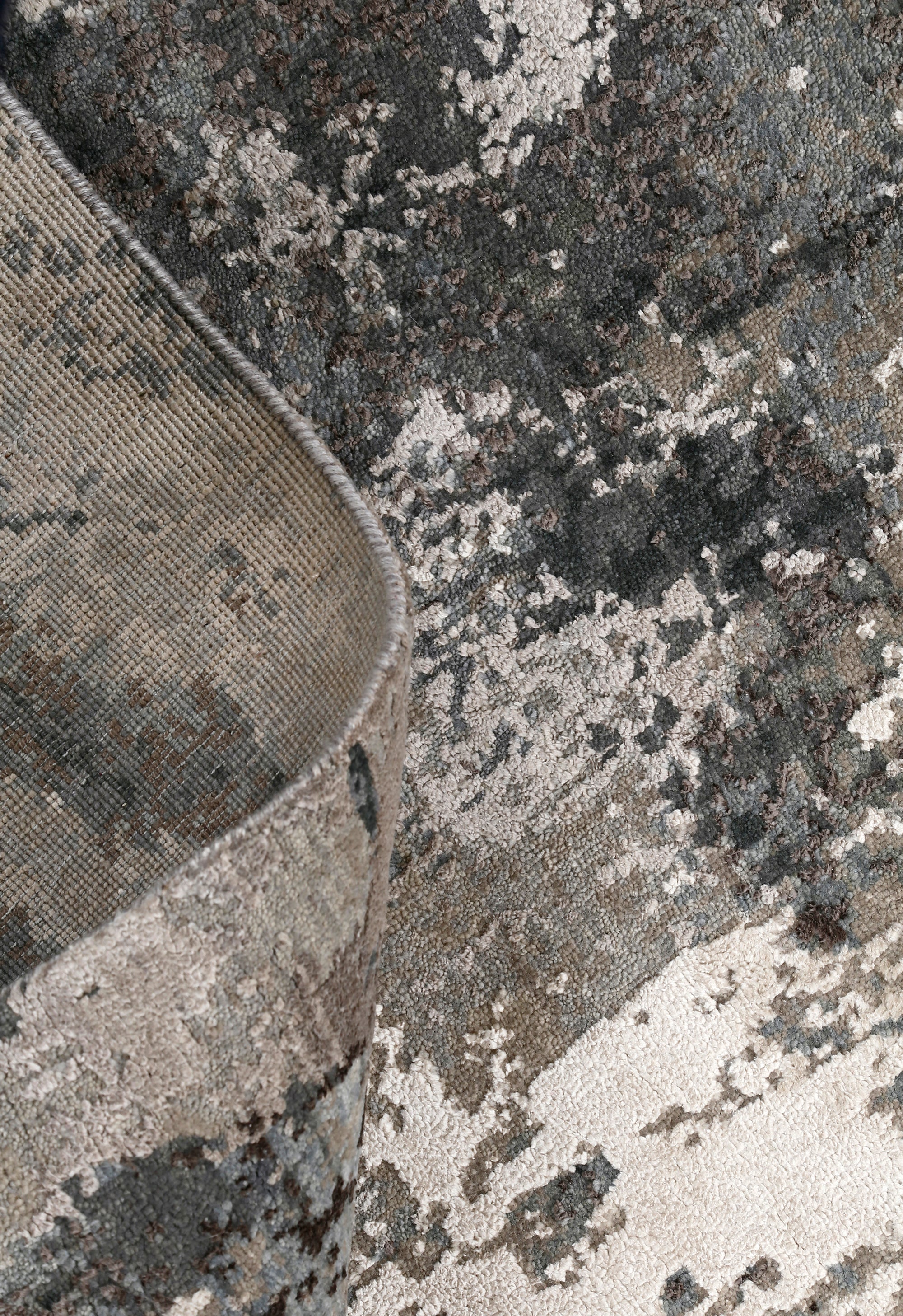 Smokefall Rug