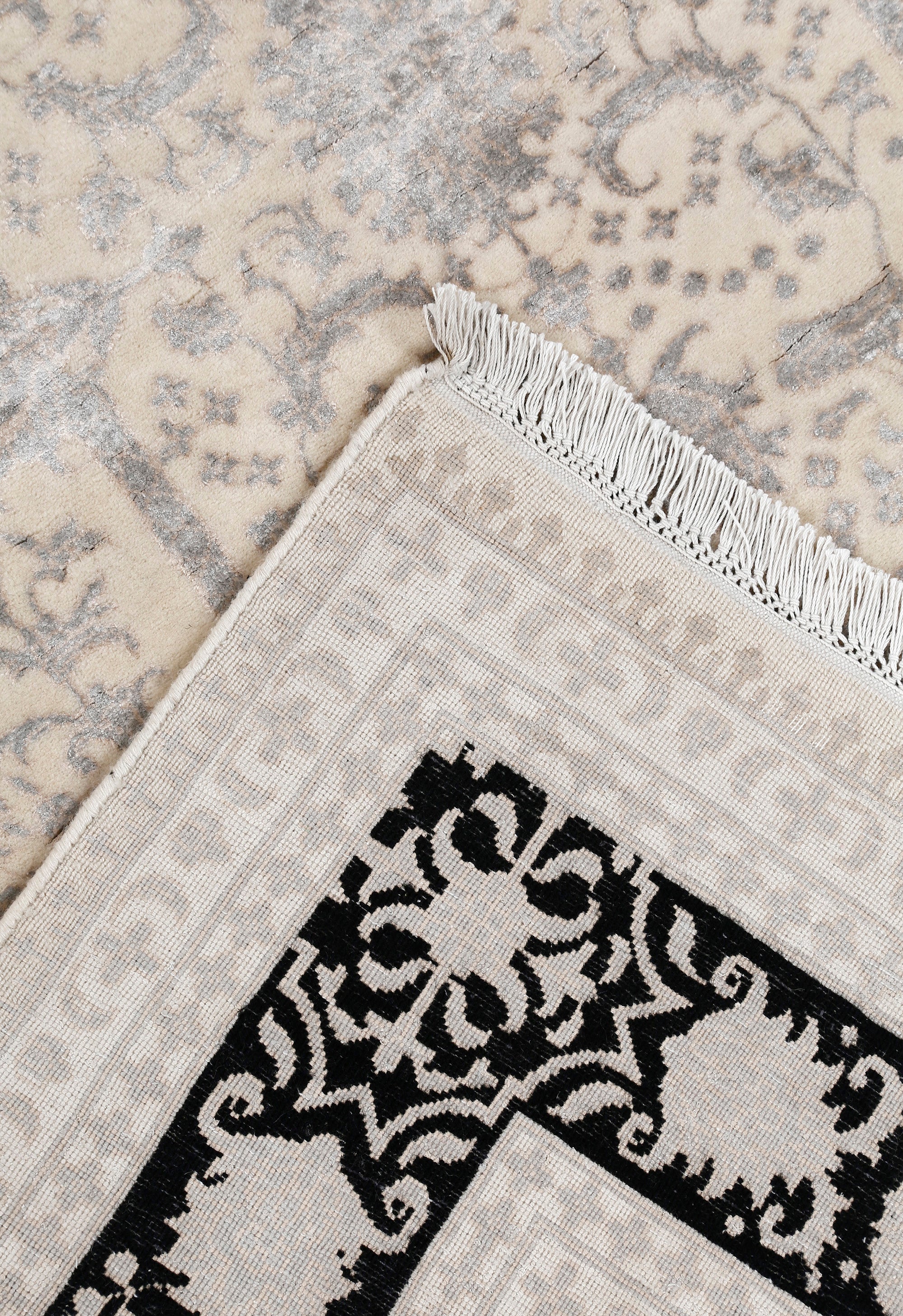Ivory Ink Border