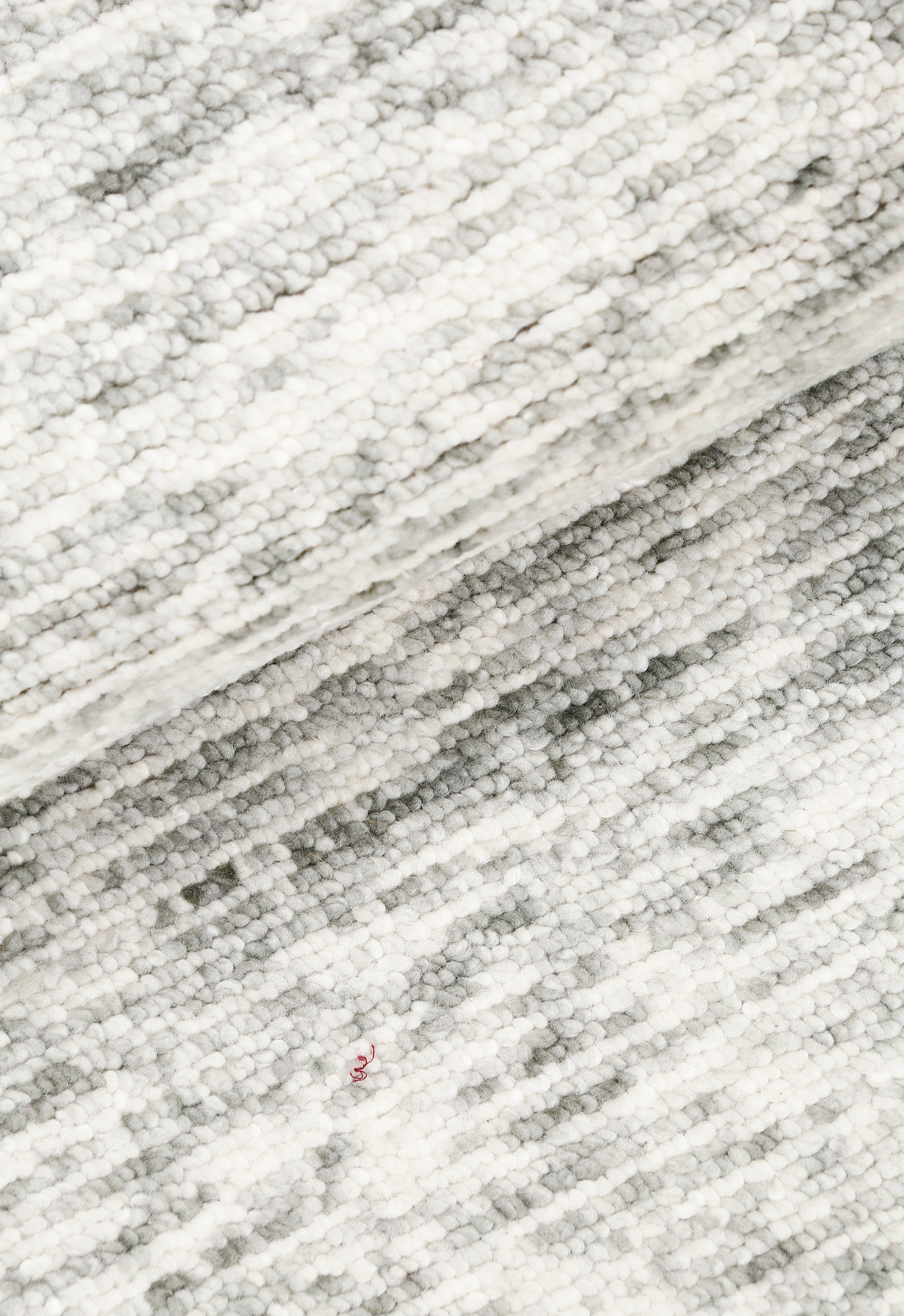 Pearl Grey Runner