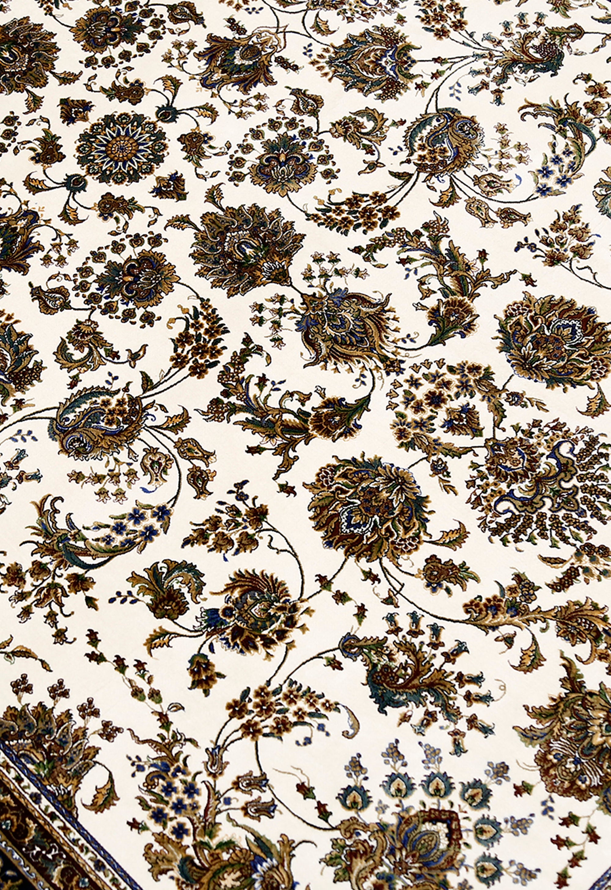 Cream Black Classic Rug