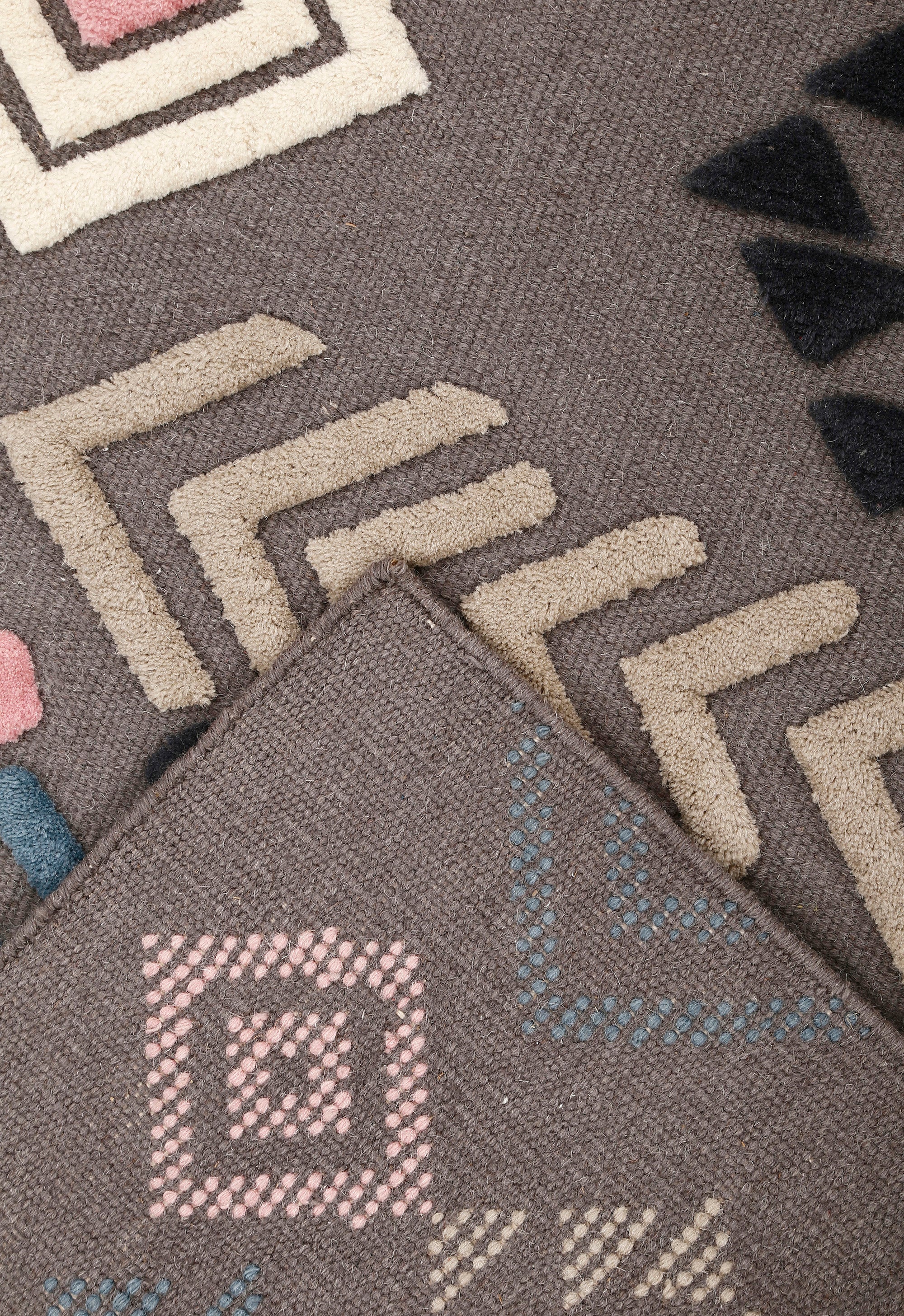 Khushi-Living-Rugs-Carpet-Durrie