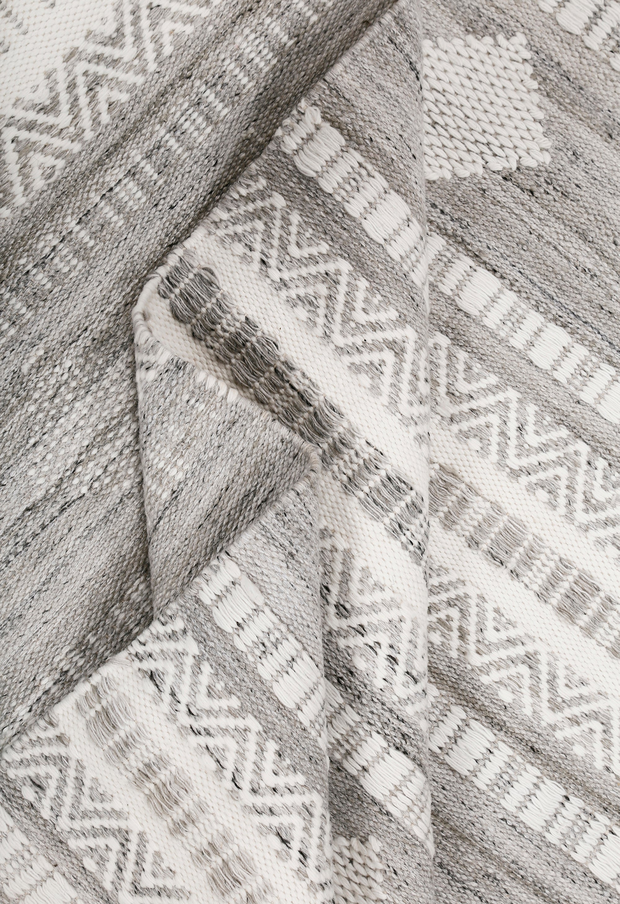 Khushi-Living-Rugs-Carpet-Durrie