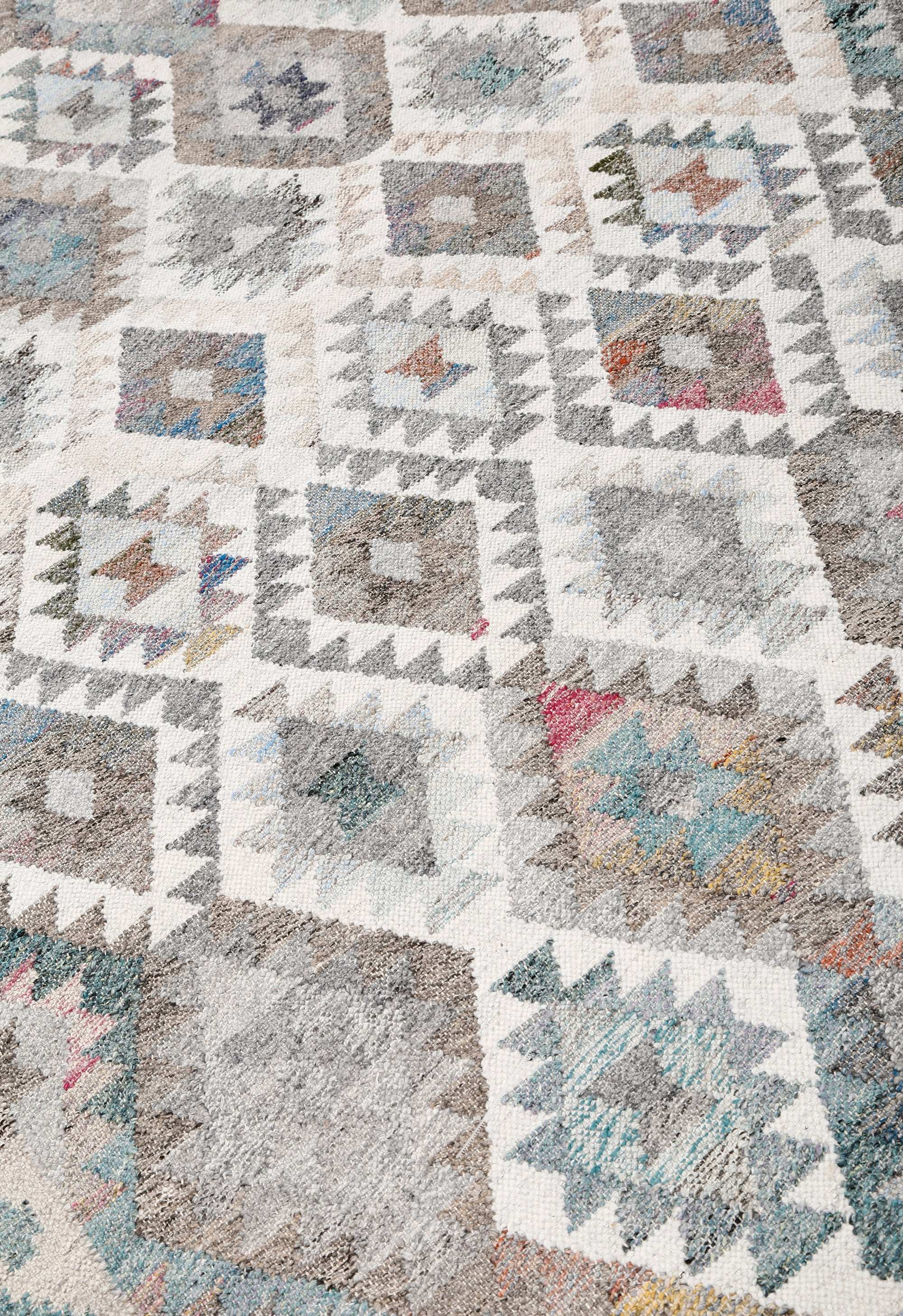 Khushi-Living-Rugs-Carpet-Durrie