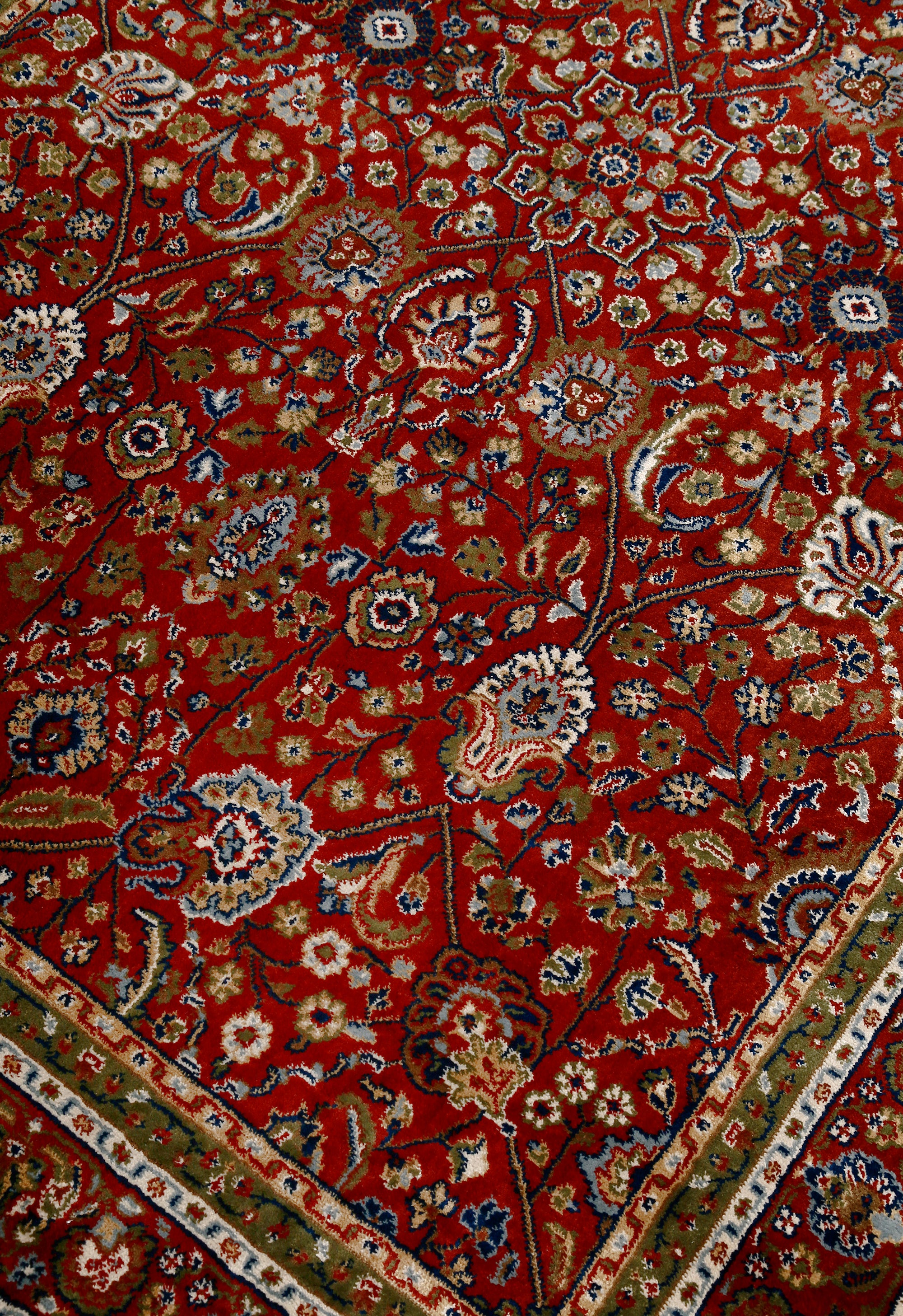 Red Sage Traditional Rug