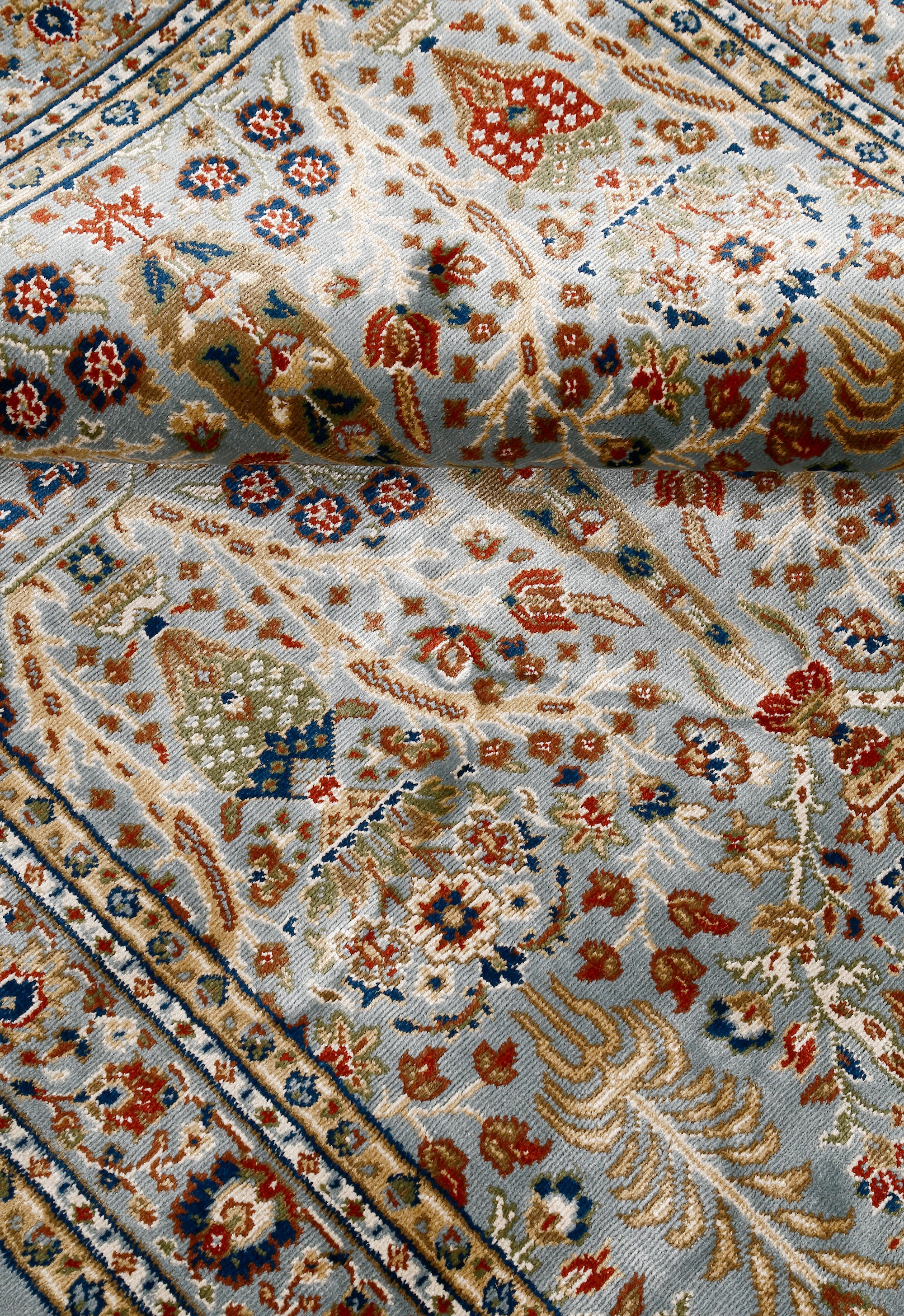 Classic Garden Motif Rug