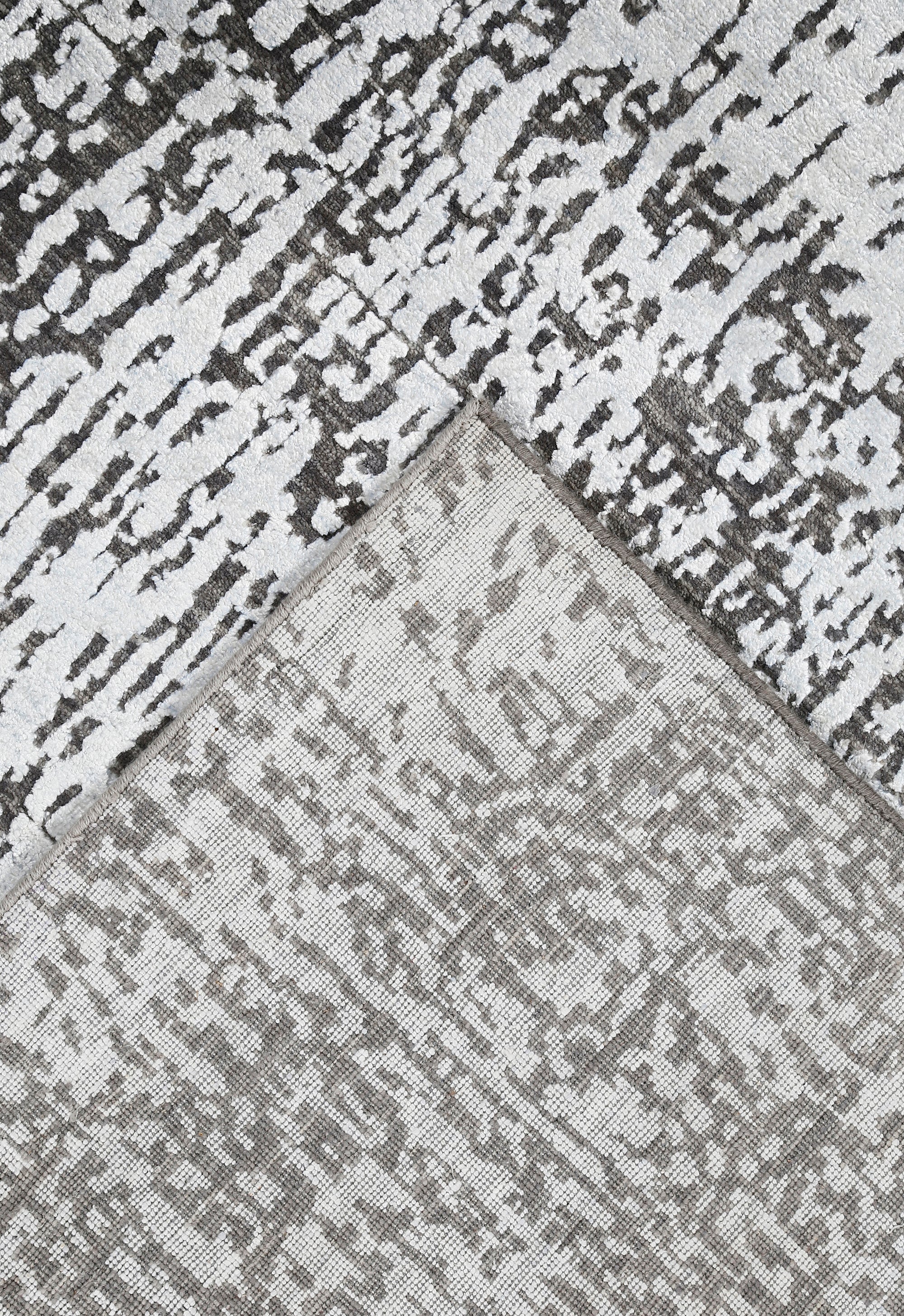 Charcoal Rain Rug