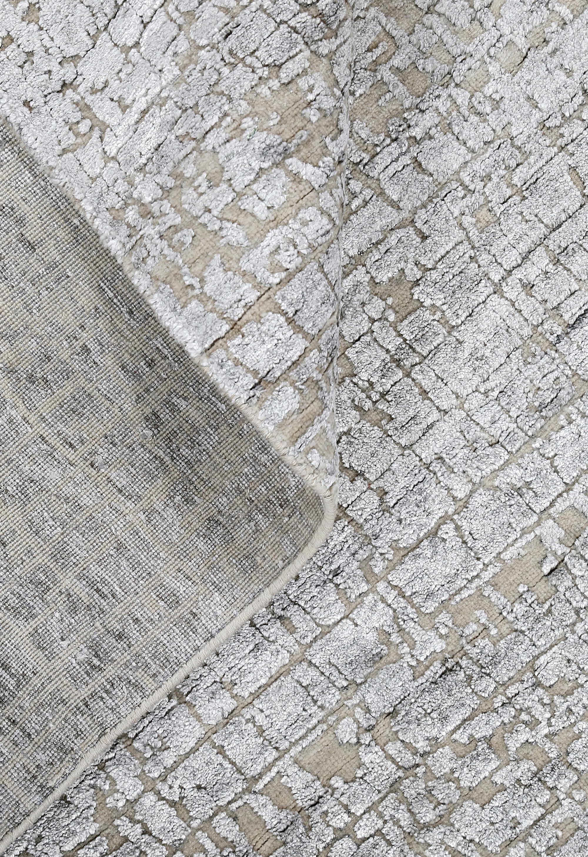 Ivory Mosaic Mist