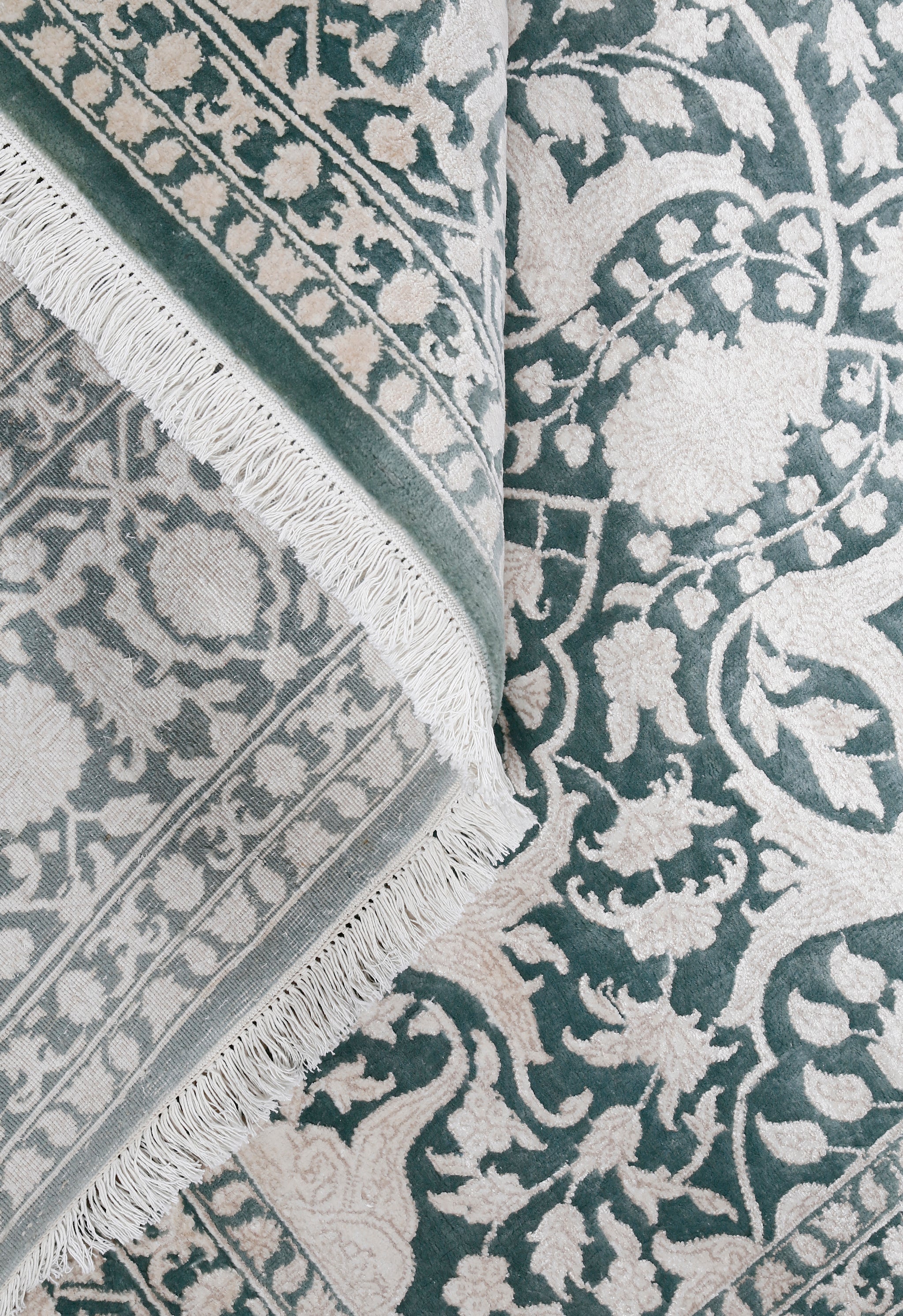 Mint Lace