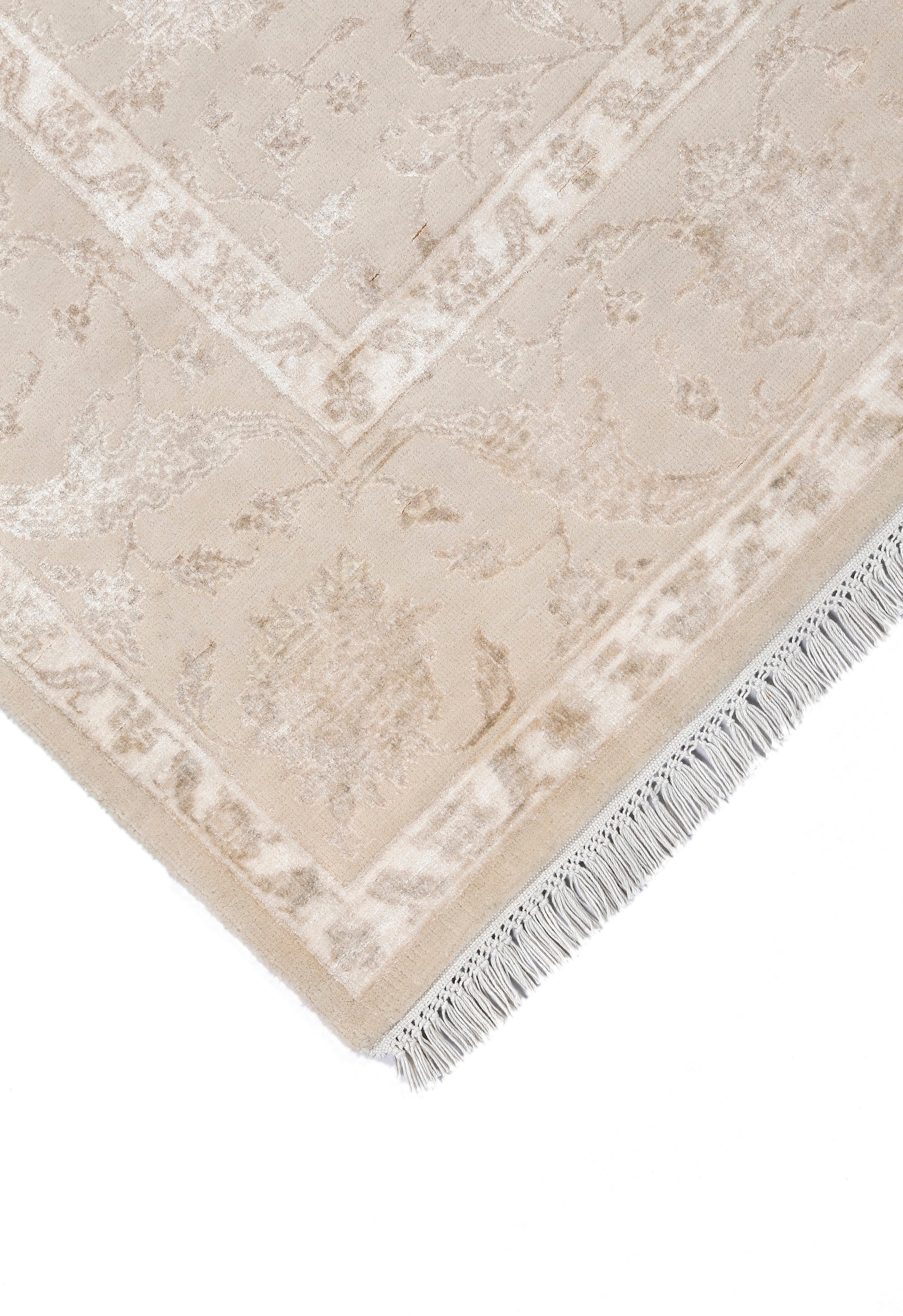 Pearl Scroll