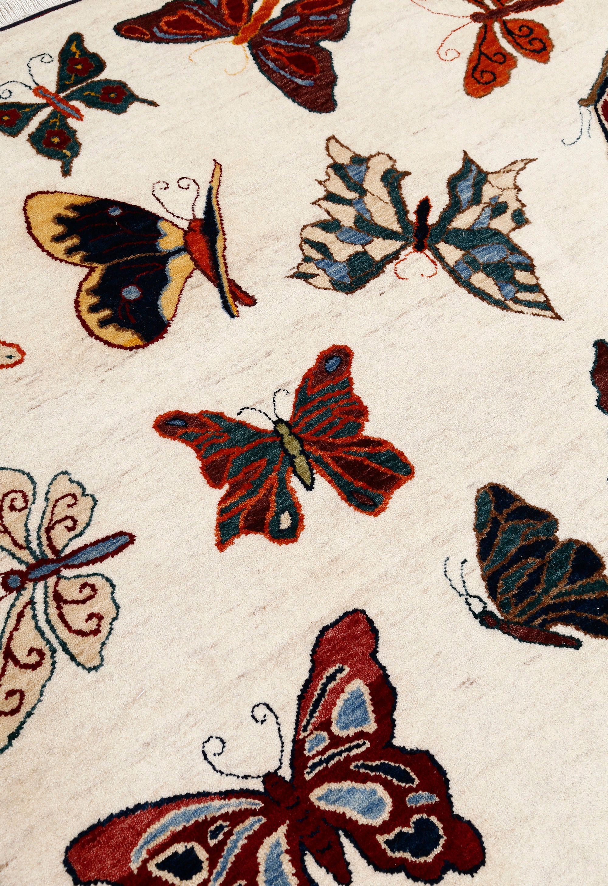 Khushi-Living-Carpet-Rugs-Hand-Knotted-Modern