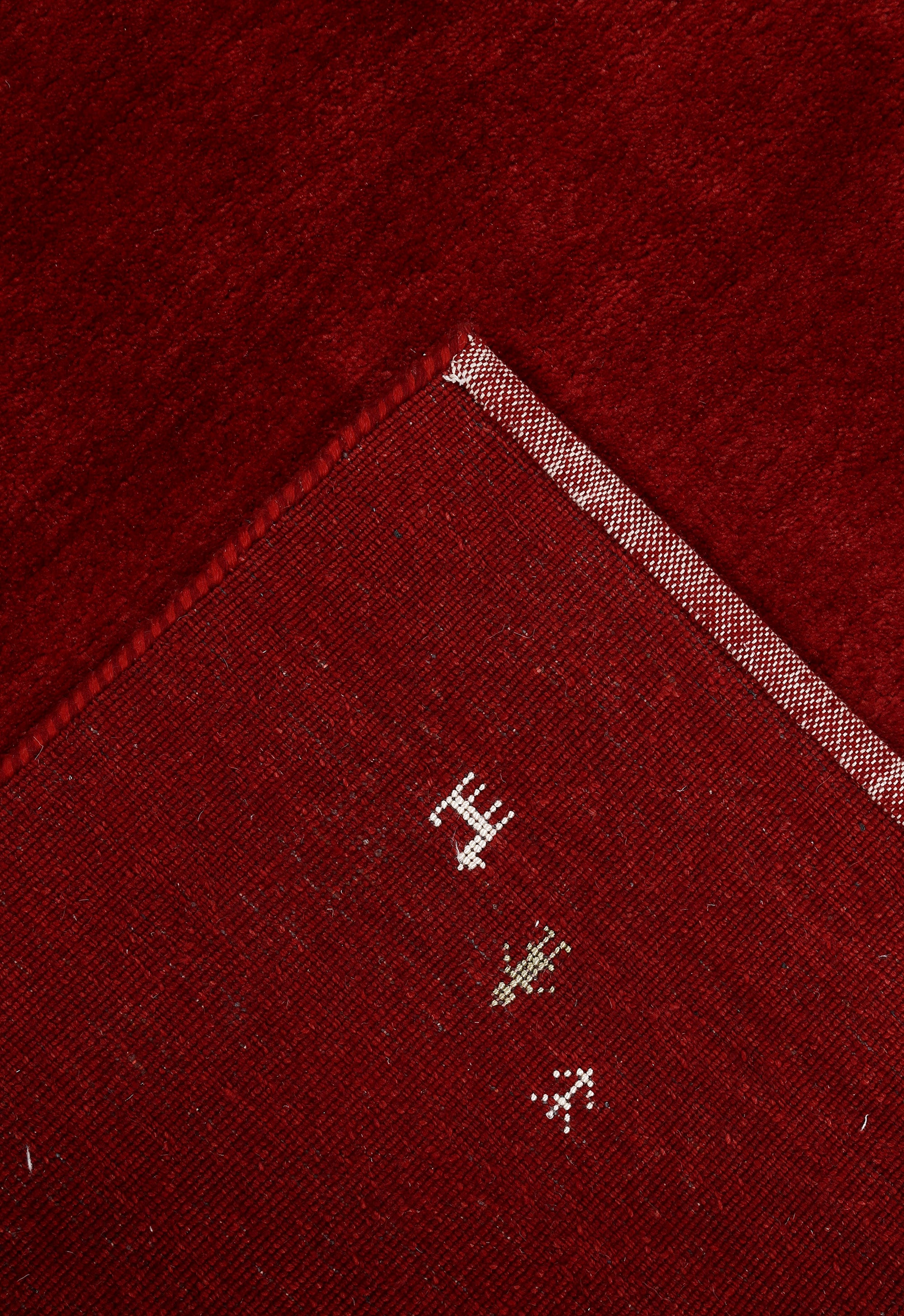 Ruby Velvet Glow Gabbeh Rug