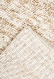 Oat Mist Runner