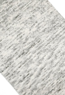 Pearl Grey Runner