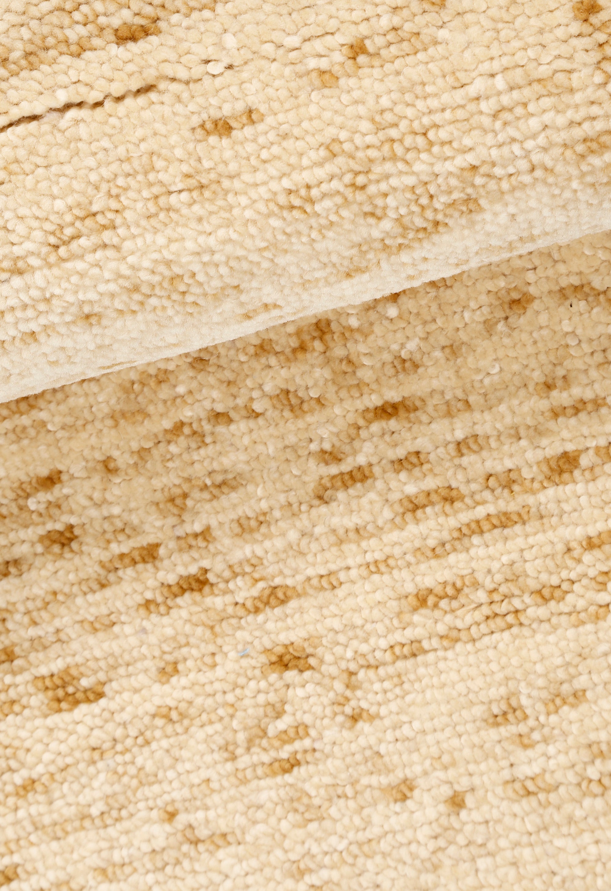 Wheat Glow Runner