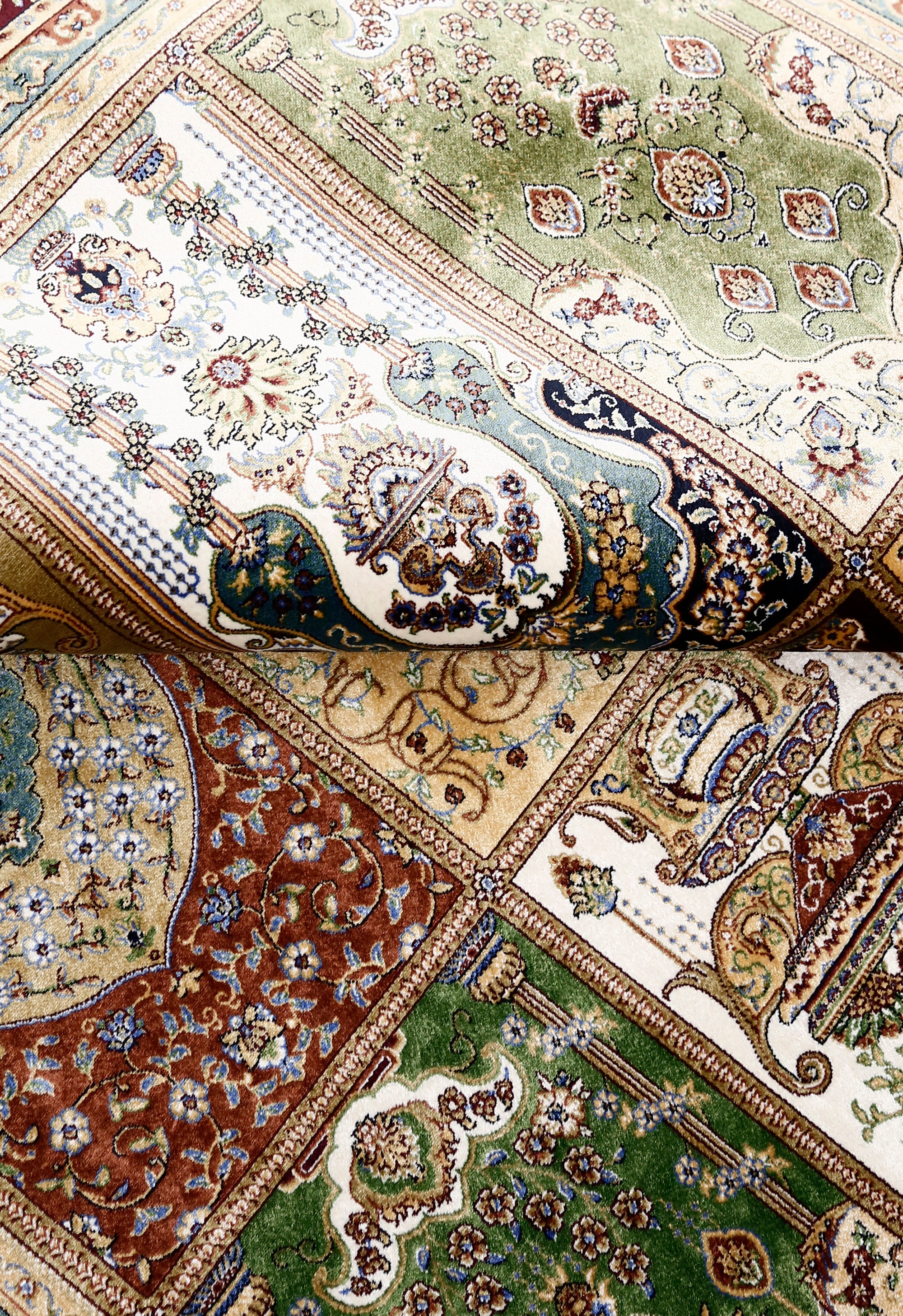 Classic Arch Design Rug