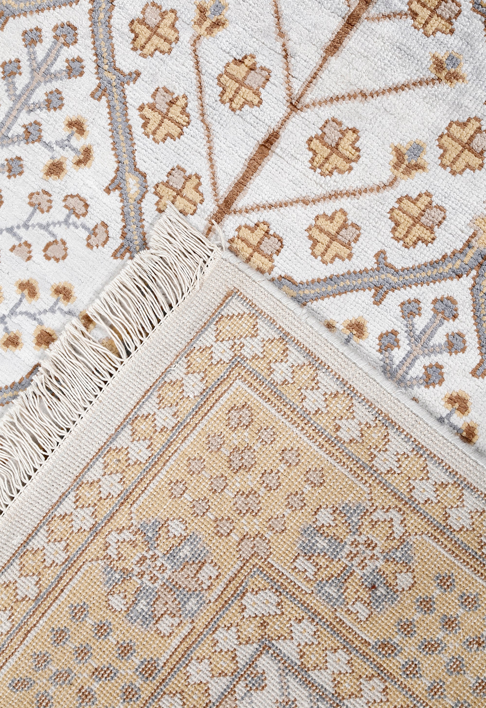 Ivory Lattice