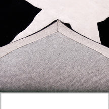 White Horse Silhouette Hand Tufted Wool Viscose Wall Rug