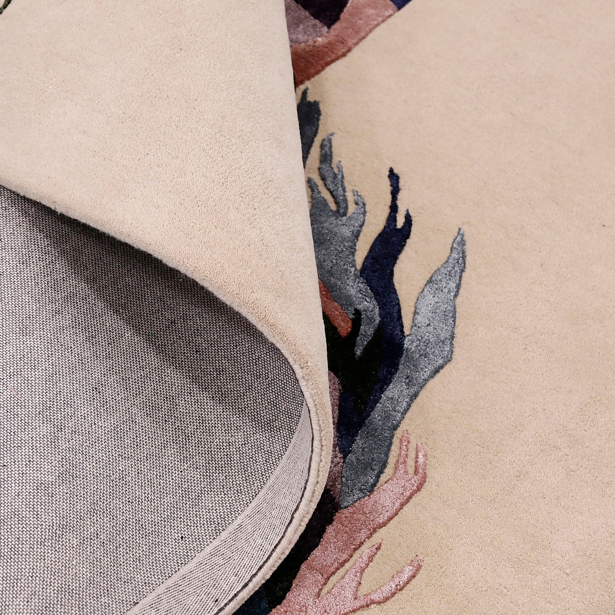 Geometric Horse Hand Tufted Wool Viscose Wall Rug