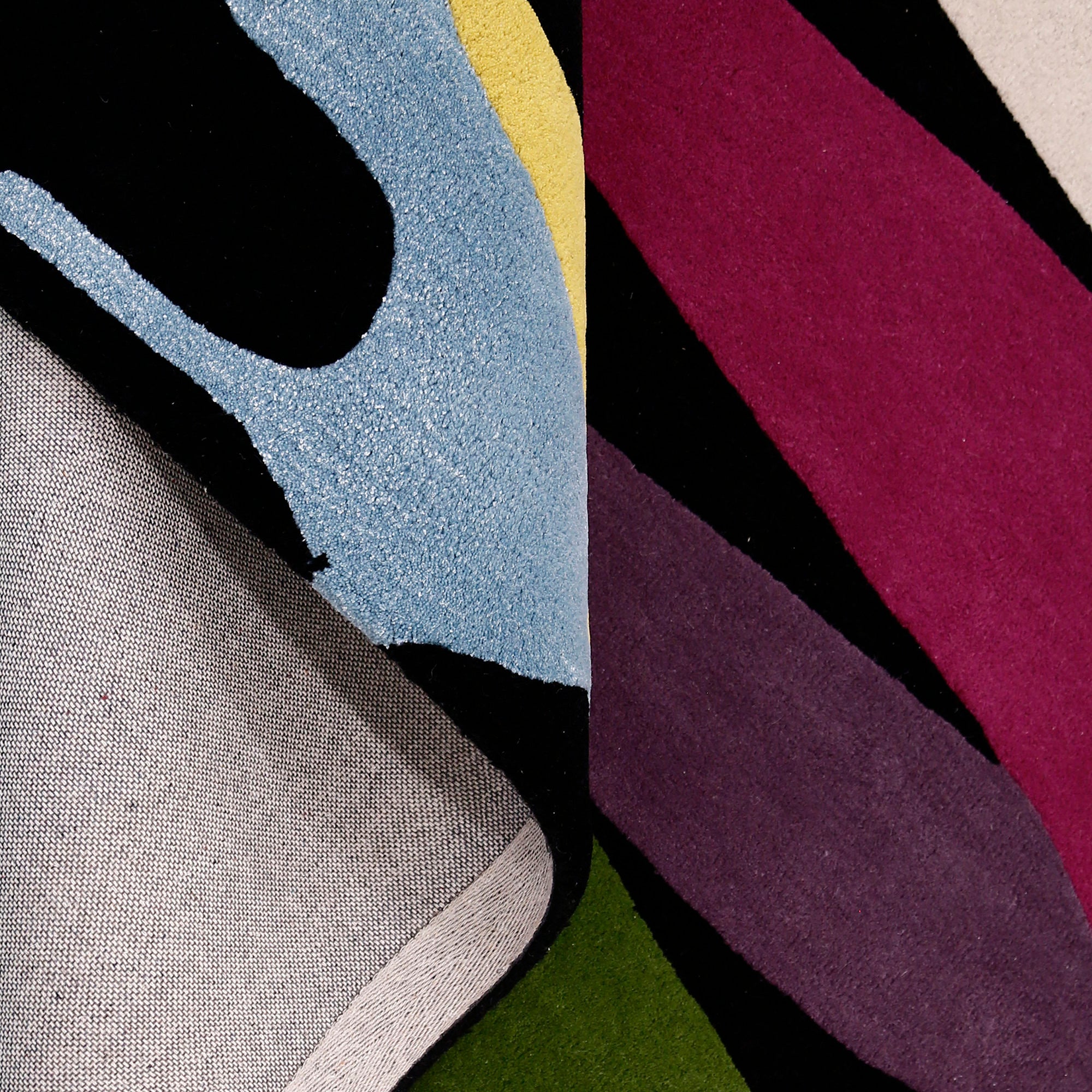 Abstract High Heels Hand Tufted Wool Wall Rug