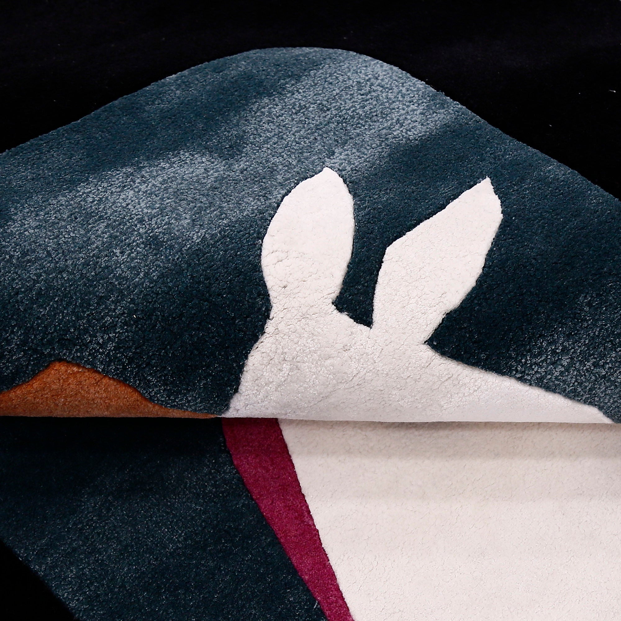 White Horse Rider Hand Tufted Wool Viscose Wall Rug