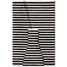 Green Accent Striped Vase Hand Tufted Wool Wall Rug