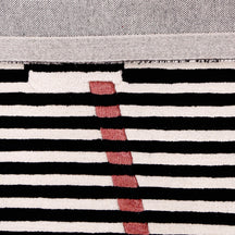 Rose Accent Striped Vase Hand Tufted Wool Wall Rug