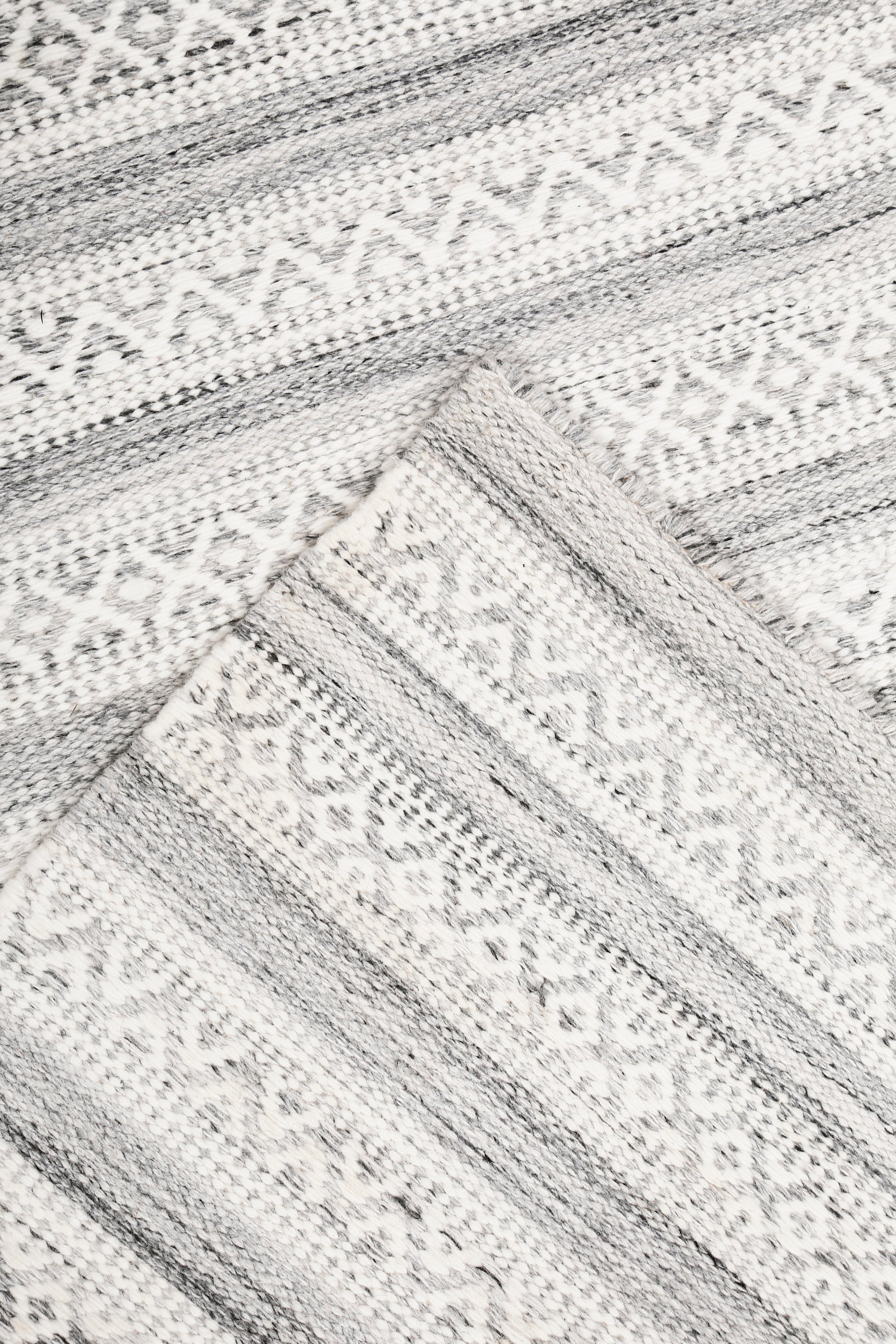 Khushi-Living-Rugs-Carpet-Durrie