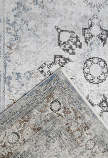 Frosted Courtyard Rug