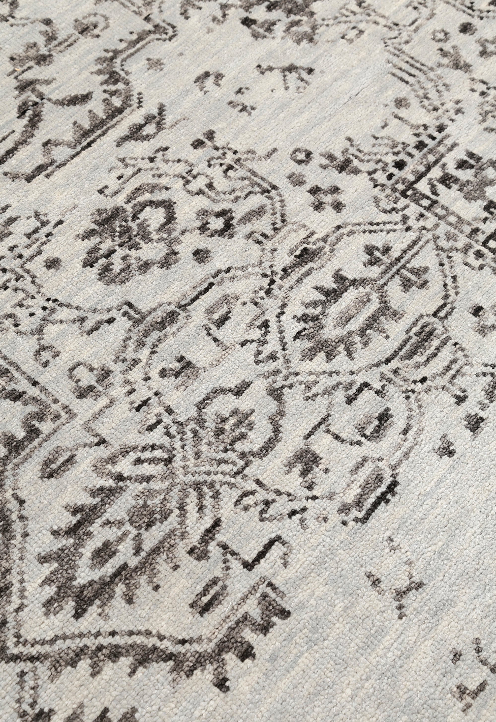 Khushi-Living-Rugs-Carpet-Hand-Knotted-Traditional