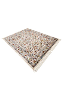 Elegant Floral Rug