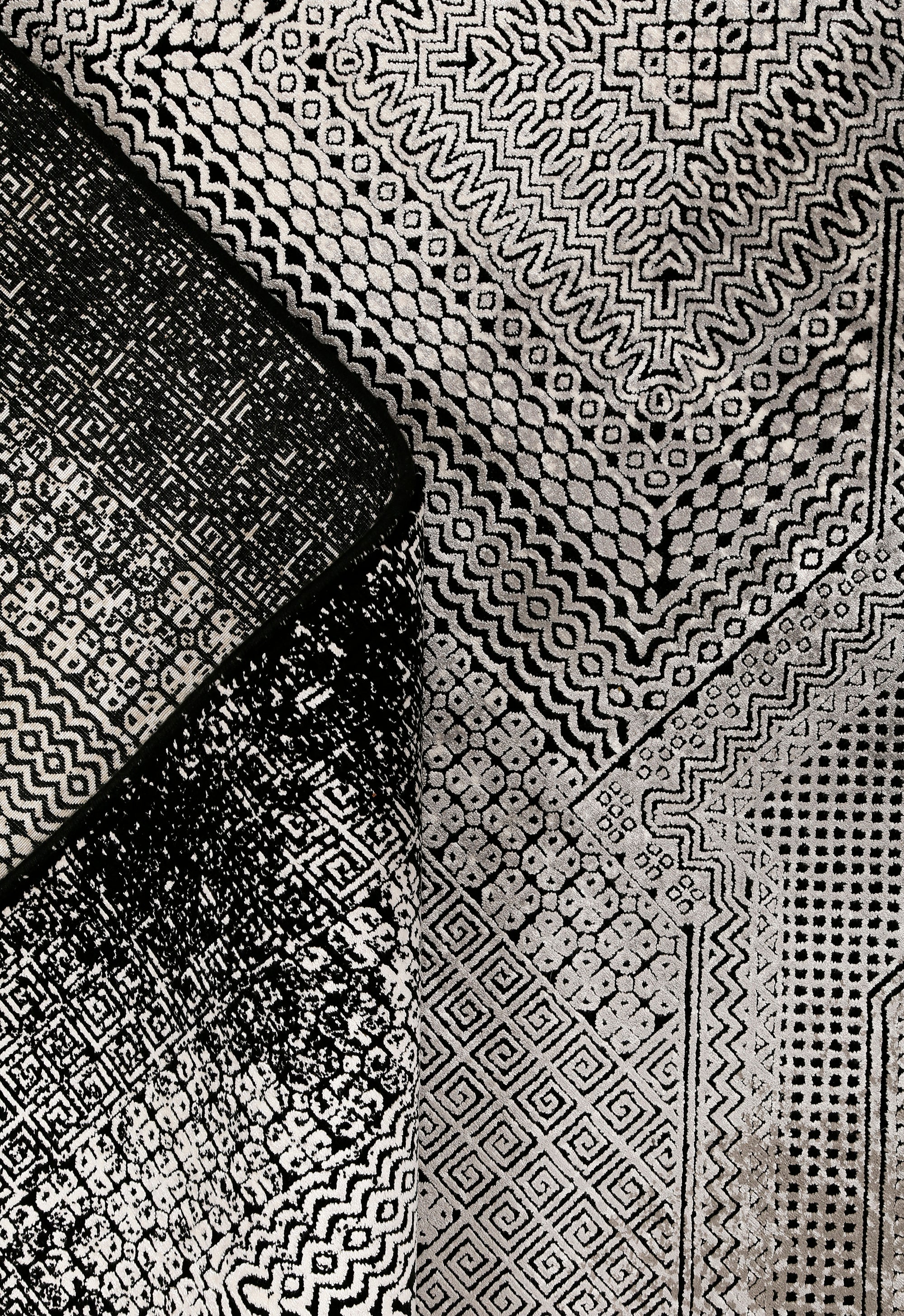 Khushi-Living-Carpet-Rugs-Machine-Made-Modern