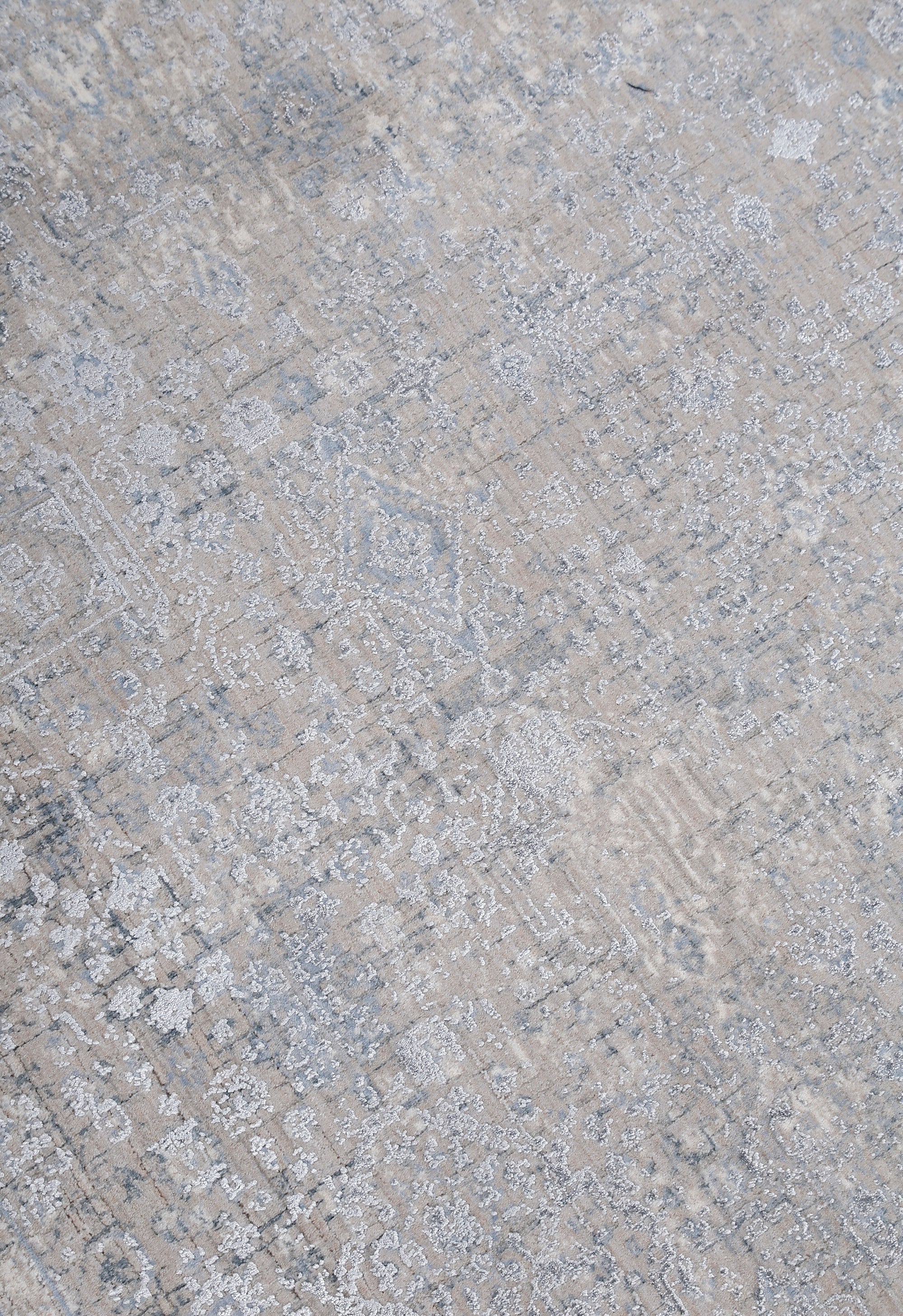 Beige Faded Runner