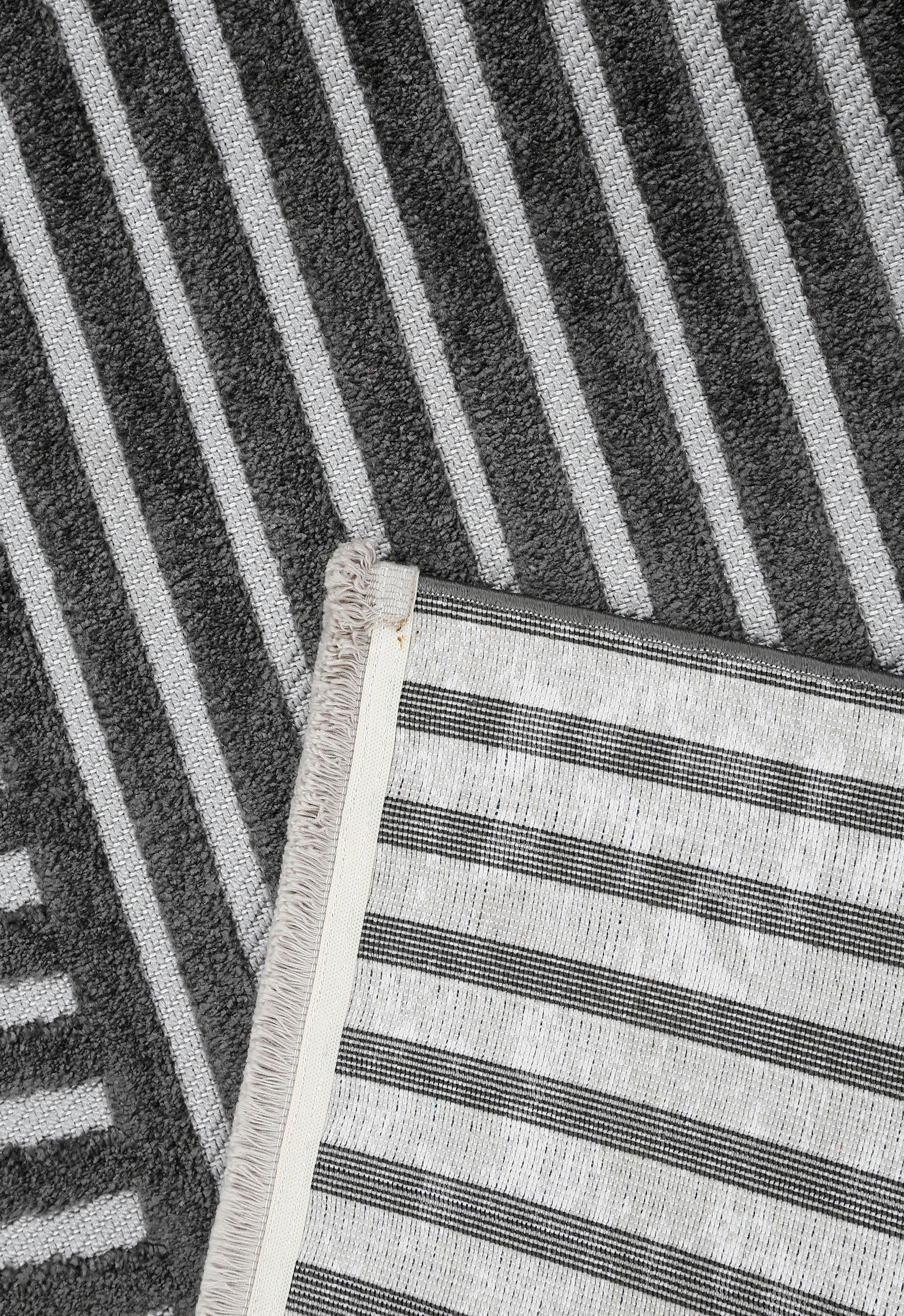 Khushi-Living-Carpet-Rugs-Machine-Made-Modern