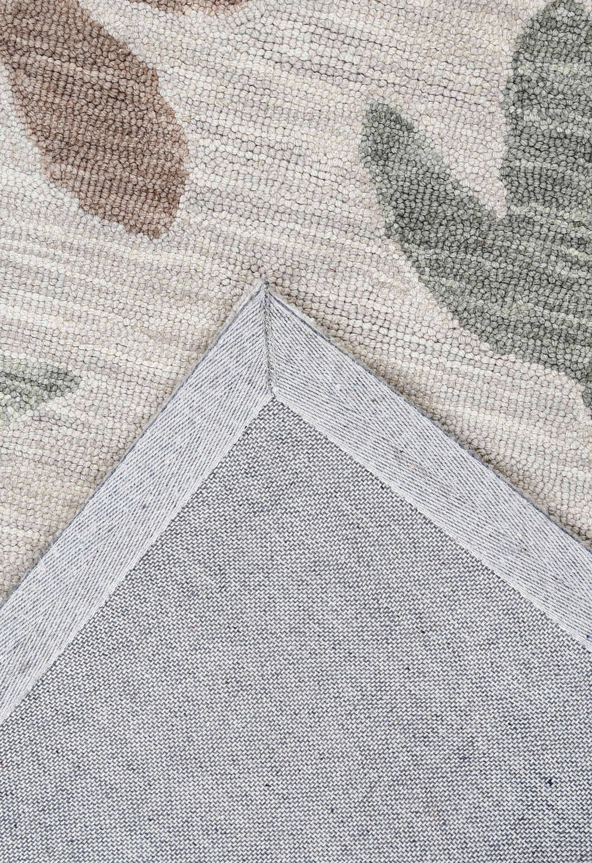 Khushi-Living-Carpet-Rugs-Hand-Tufted-Traditional