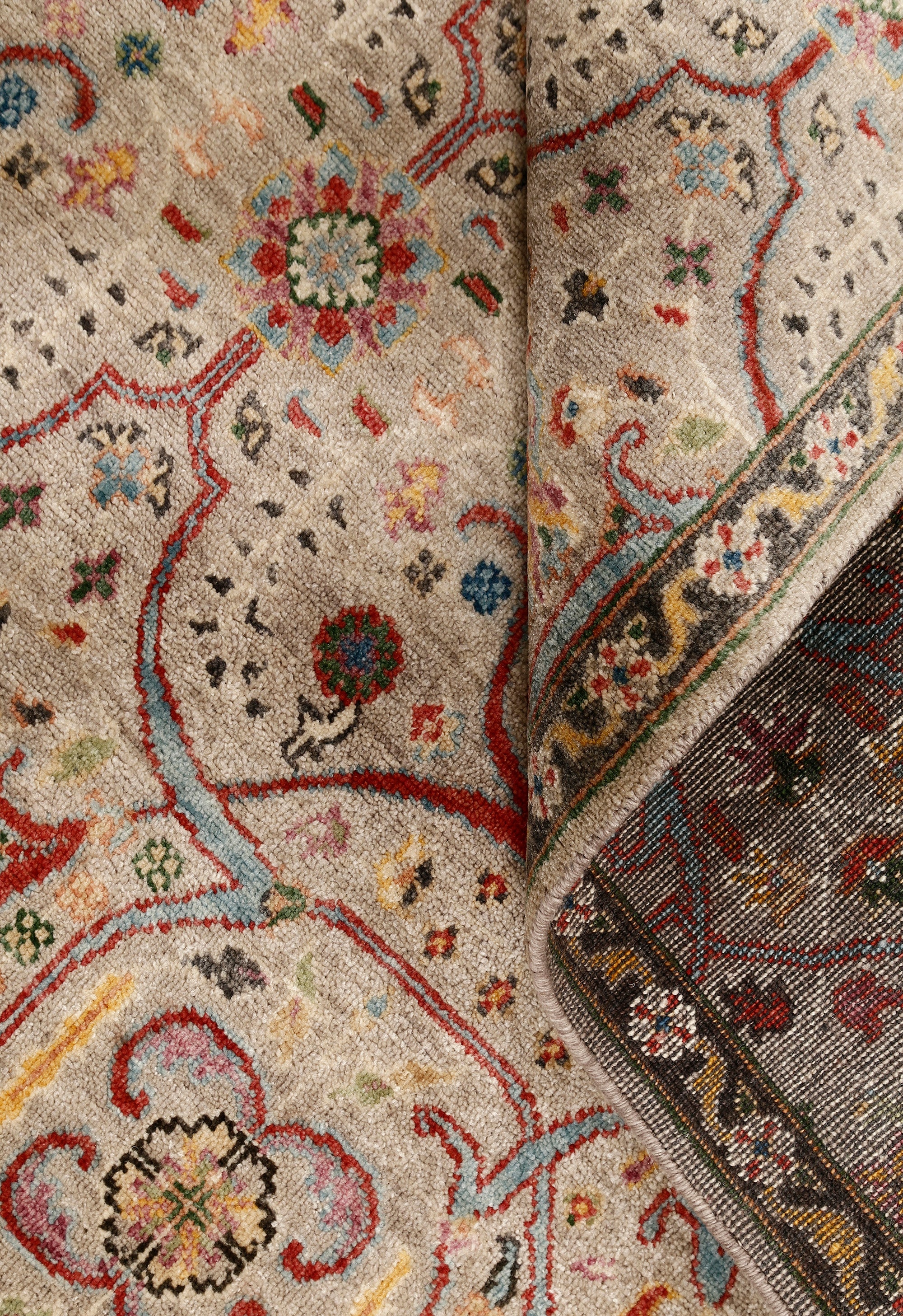 Khushi-Living-Carpet-Rugs-Hand-Knotted-Traditional