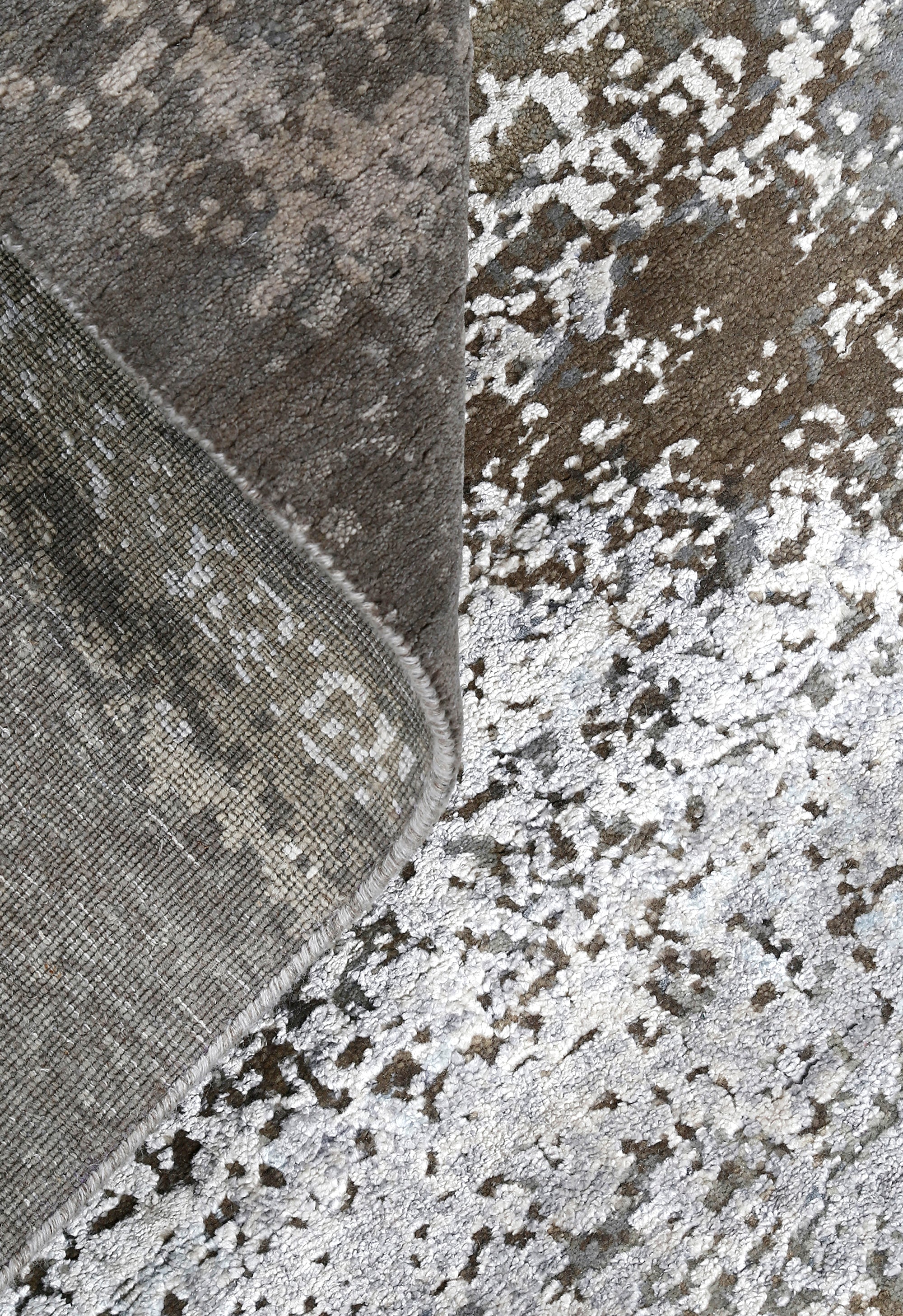 Silver Fog Rug