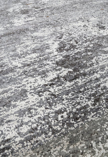 Silver Ember Rug
