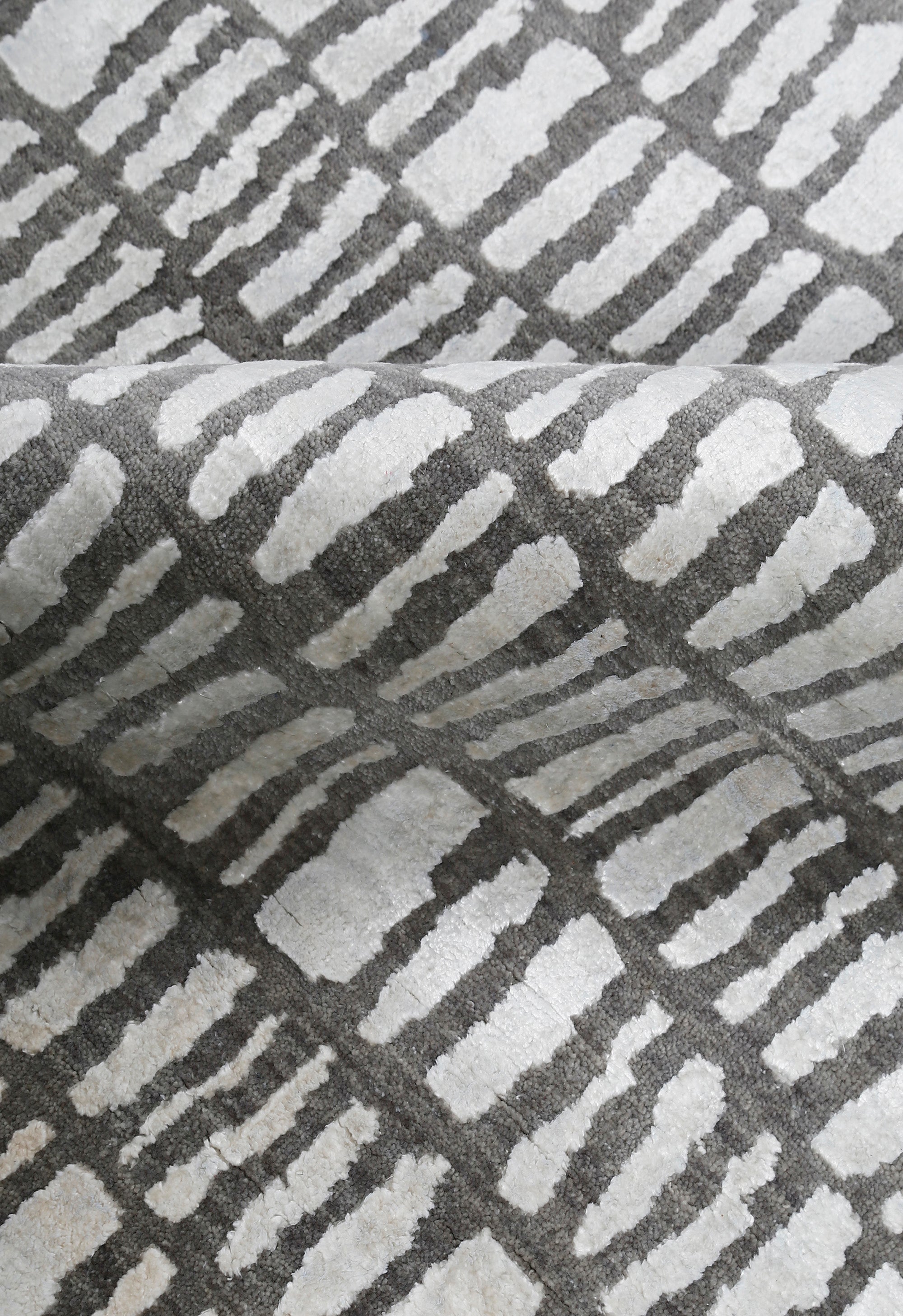 Chalk Dash Rug