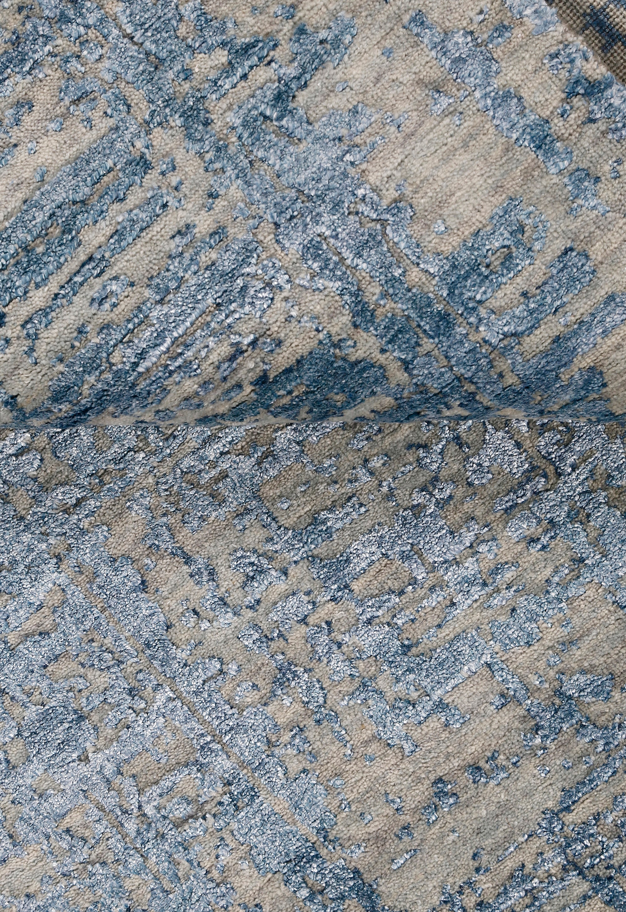 Ocean Grid Rug