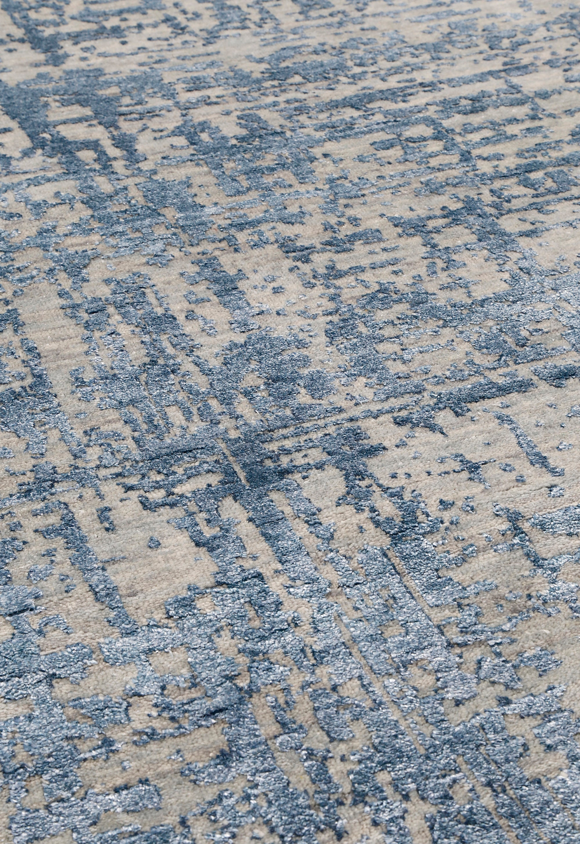Ocean Grid Rug