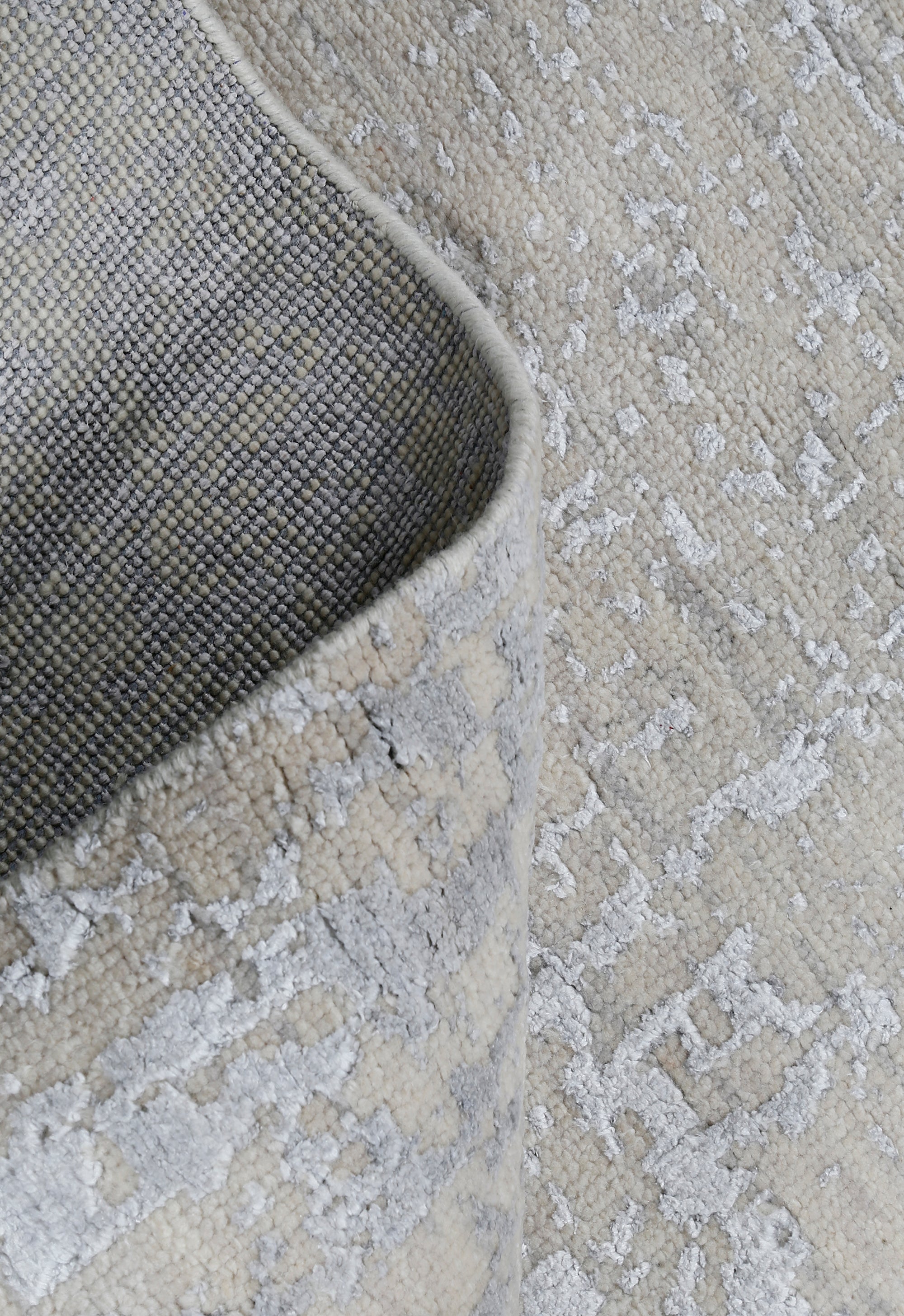 Pearl Dust Rug