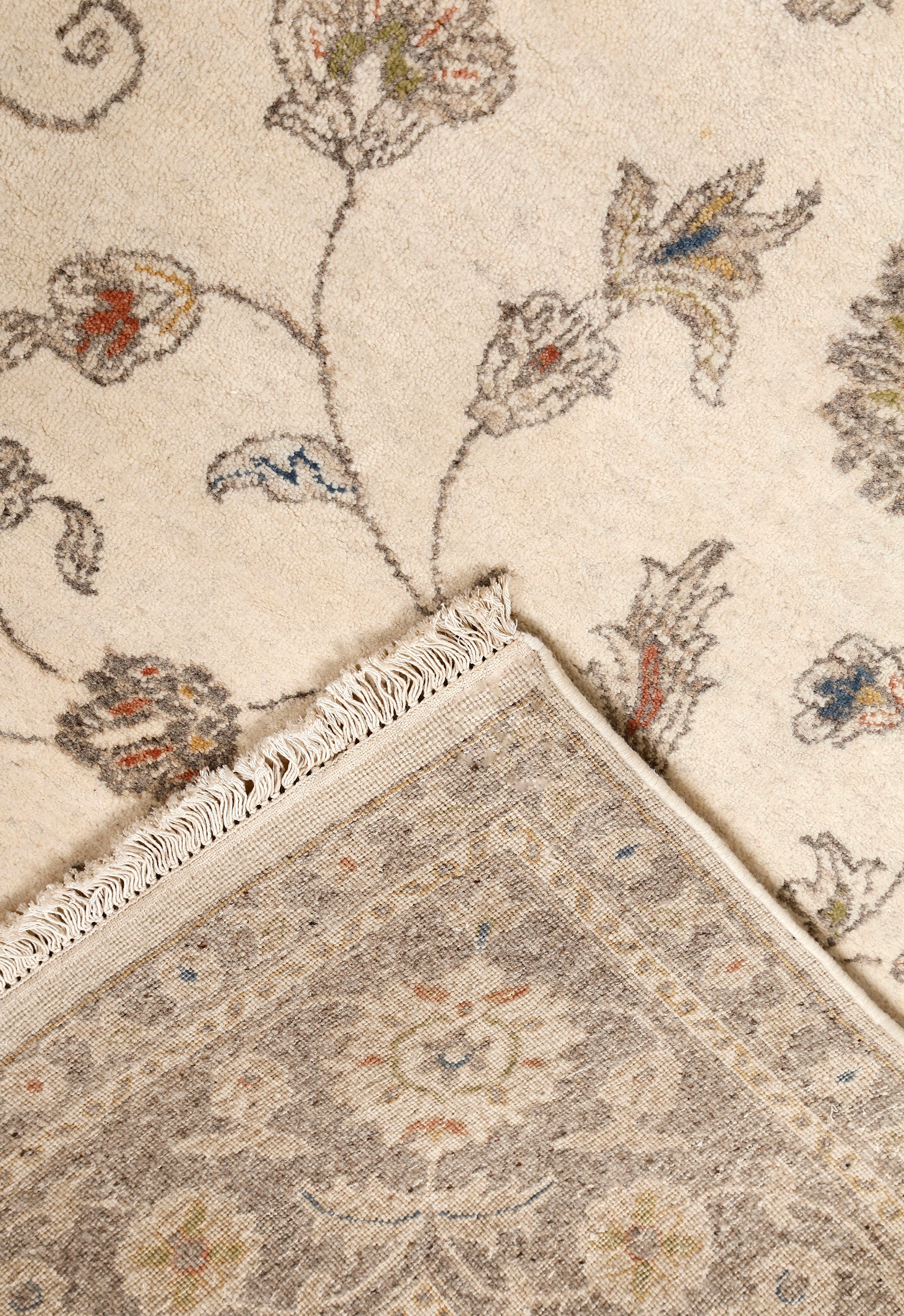 Khushi-Living-Carpet-Rugs-Hand-Knotted-Traditional