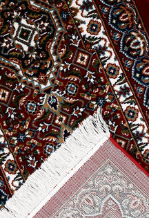 Corner and fringed edge detail of Red Geometric Medallion Machine Woven Classic Art Silk Runner Rug
